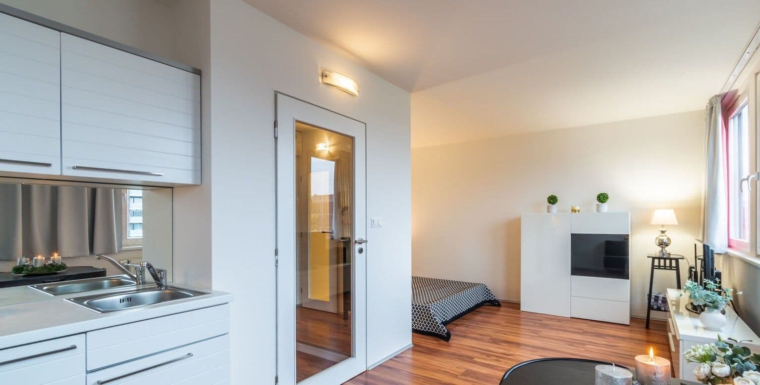 Pronájem bytu 1+kk 30 m², Molákova, Praha, Praha Pronájem bytu 1+kk 30 m², Molákova, Praha, Praha