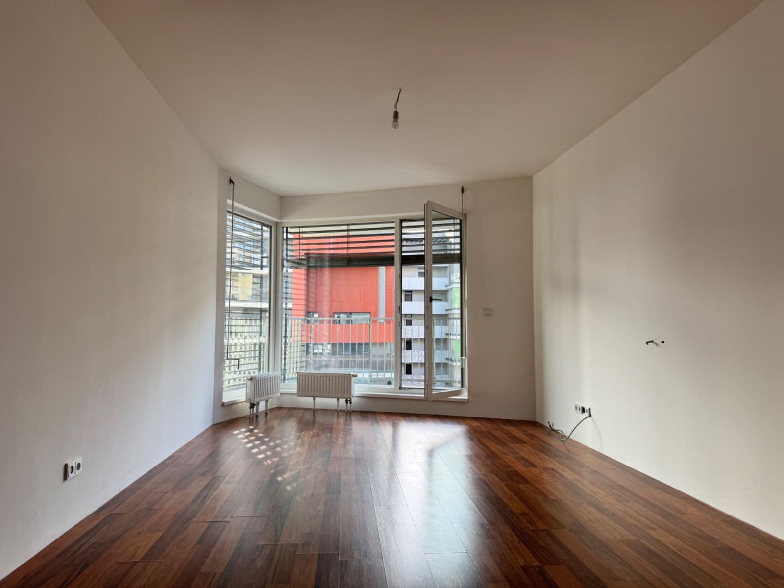 Pronájem bytu 2+kk 51 m², Počernická, Praha, Praha Pronájem bytu 2+kk 51 m², Počernická, Praha, Praha