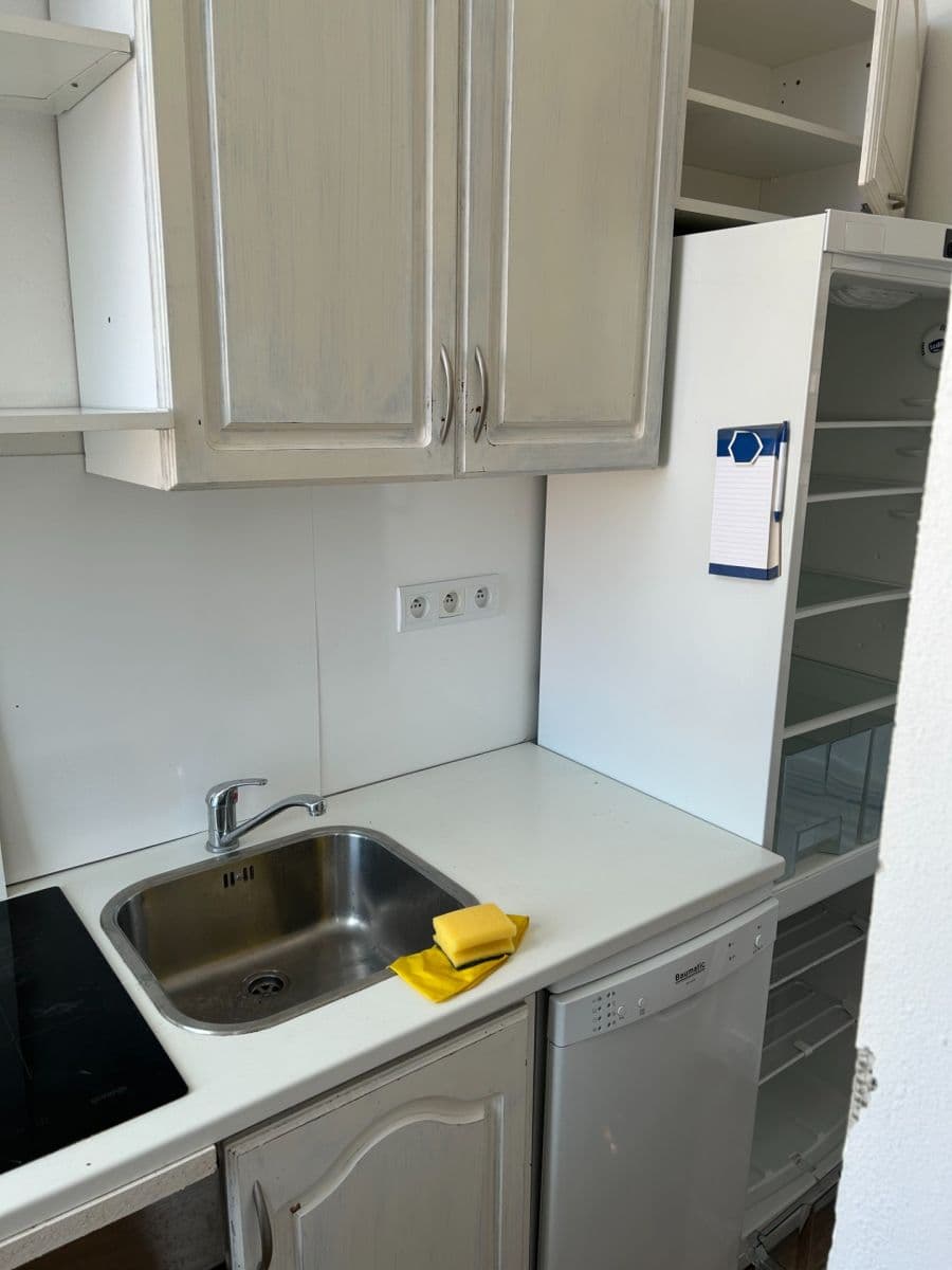 Pronájem bytu 2+kk 60 m², Římská, Praha, Praha Pronájem bytu 2+kk 60 m², Římská, Praha, Praha