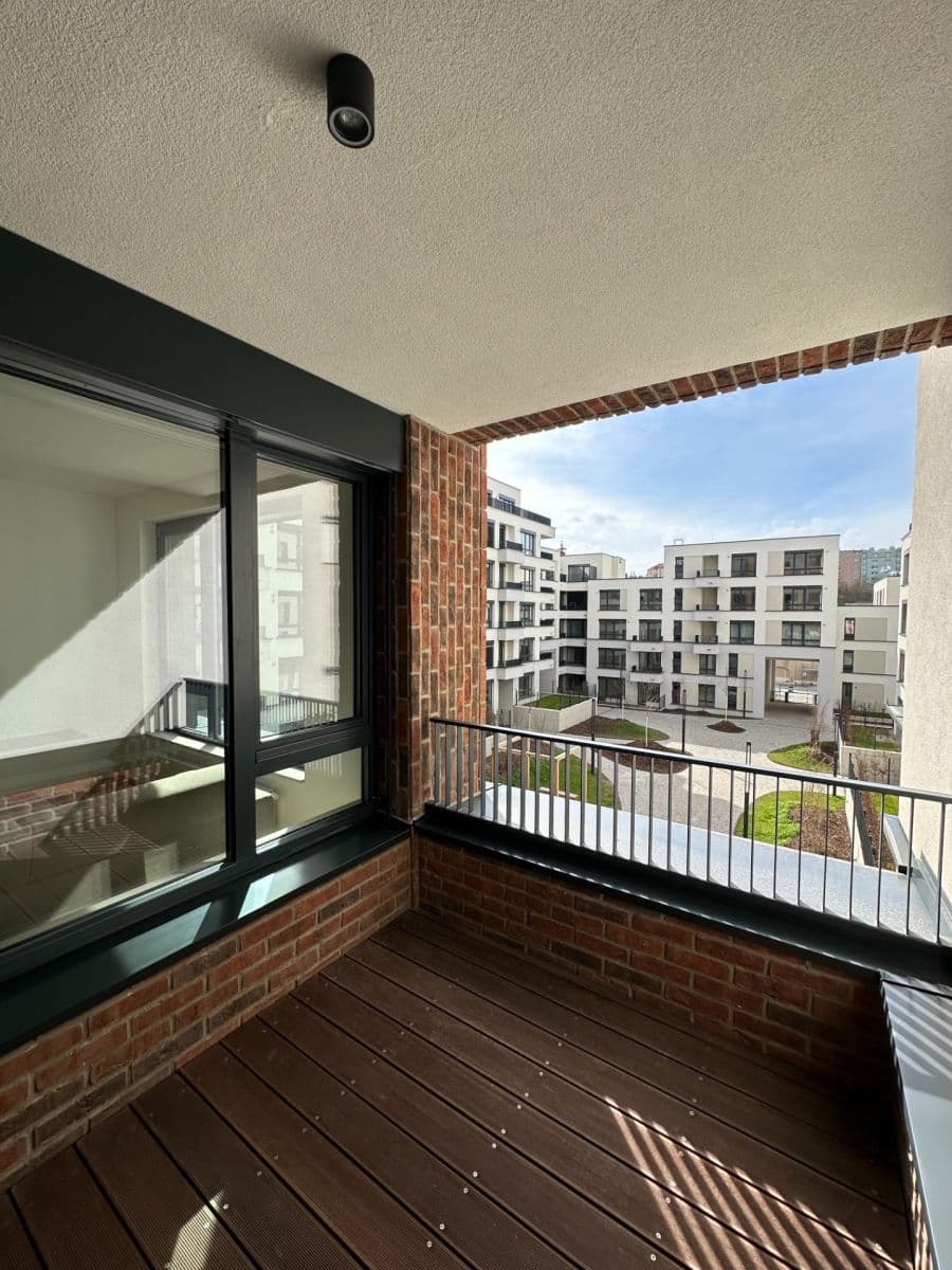 Pronájem bytu 2+kk 64 m², Závišova, Praha, Praha Pronájem bytu 2+kk 64 m², Závišova, Praha, Praha