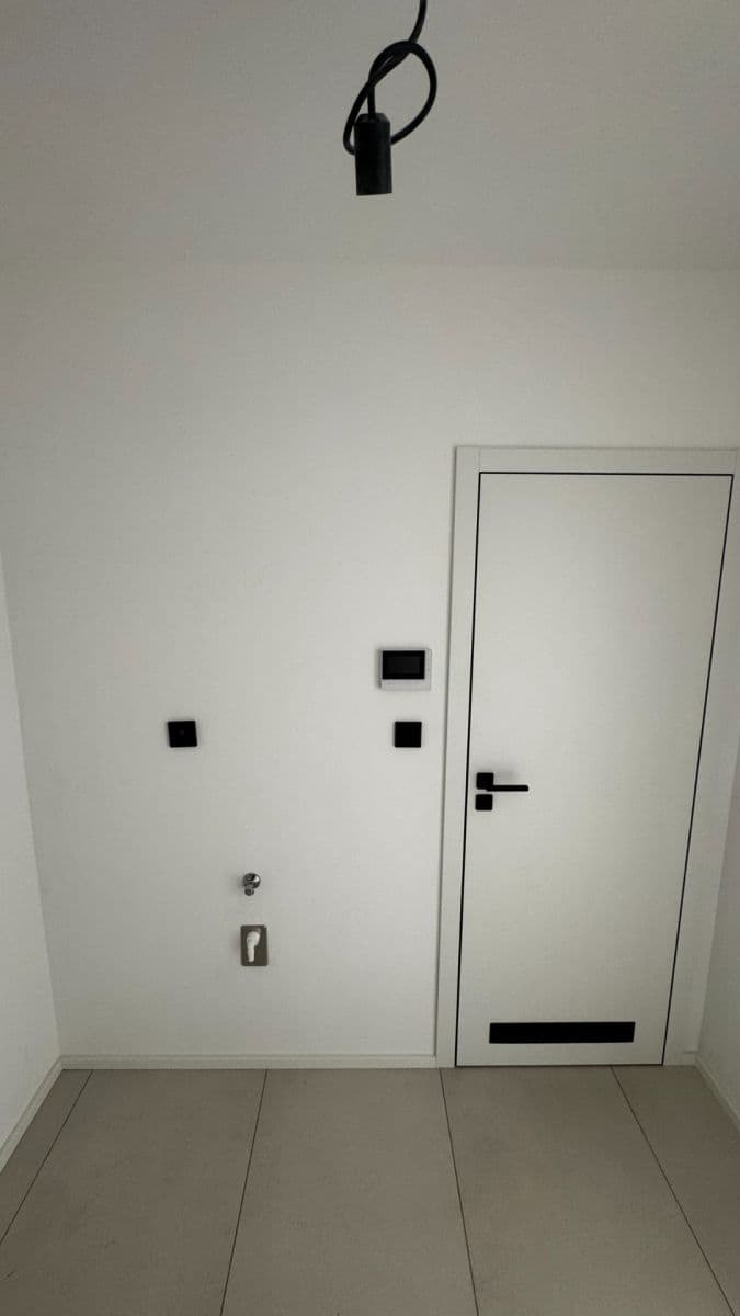 Pronájem bytu 1+kk 32 m², Krymská, Praha, Praha Pronájem bytu 1+kk 32 m², Krymská, Praha, Praha