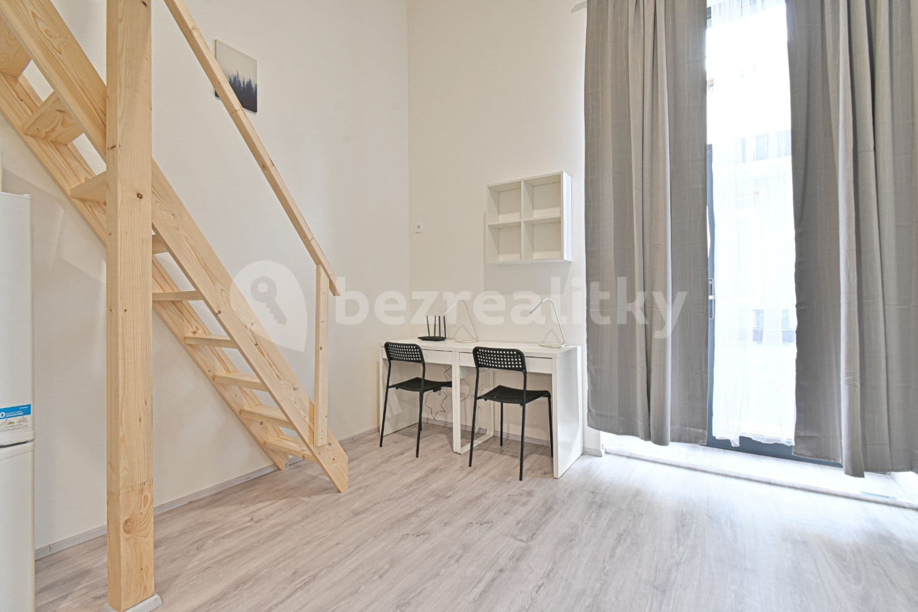 Pronájem bytu 1+1 27 m², Hybešova, Brno, Jihomoravský kraj Pronájem bytu 1+1 27 m², Hybešova, Brno, Jihomoravský kraj