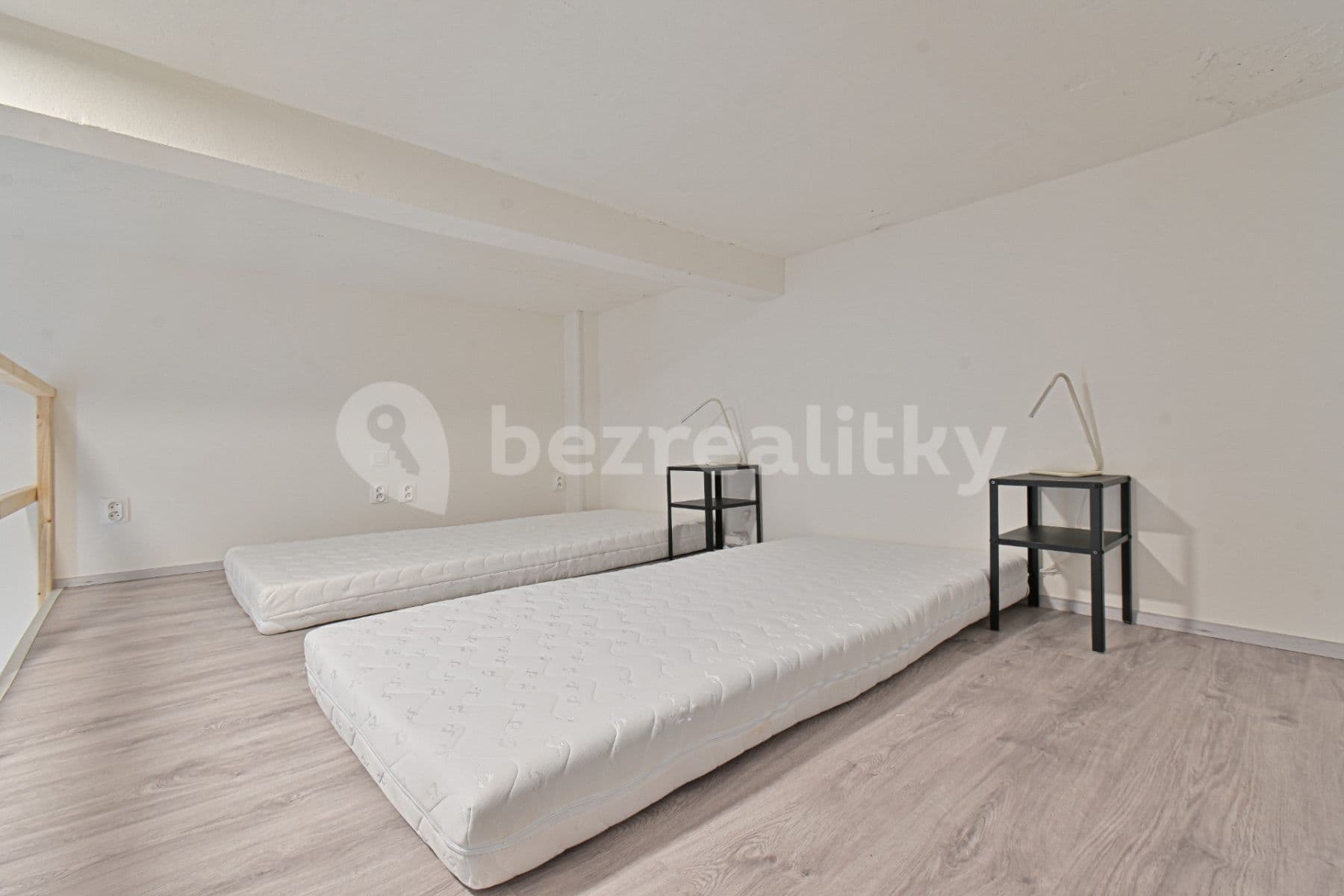 Pronájem bytu 1+1 27 m², Hybešova, Brno, Jihomoravský kraj Pronájem bytu 1+1 27 m², Hybešova, Brno, Jihomoravský kraj