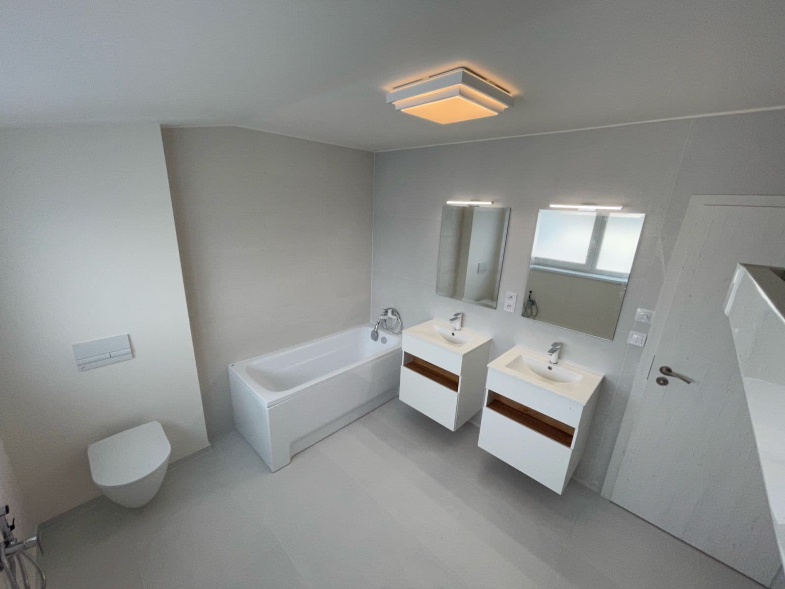 Pronájem domu 120 m², pozemek 700 m², Na Beránku Ⅱ, Ořech, Středočeský kraj Pronájem domu 120 m², pozemek 700 m², Na Beránku Ⅱ, Ořech, Středočeský kraj