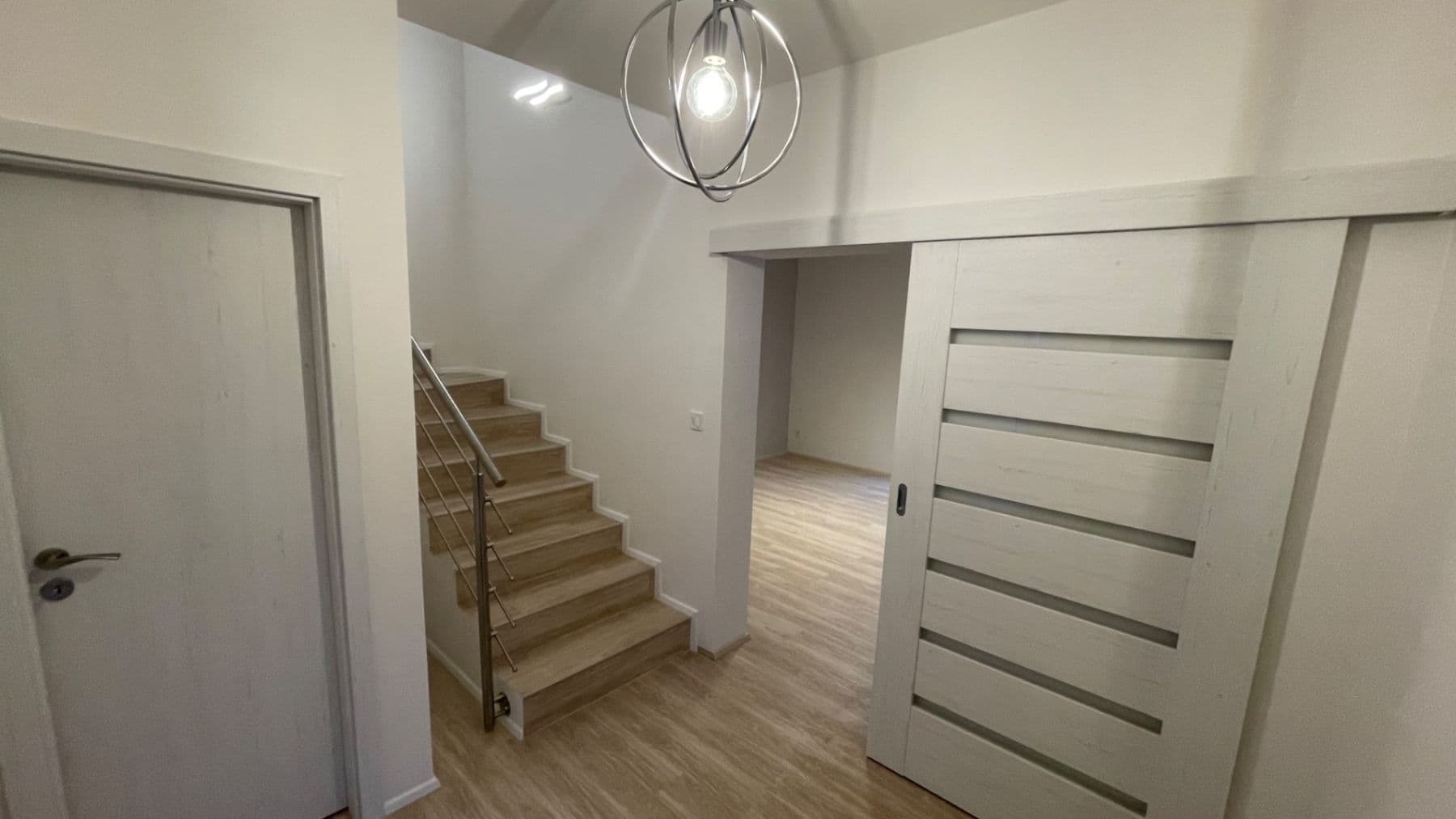 Pronájem domu 120 m², pozemek 700 m², Na Beránku Ⅱ, Ořech, Středočeský kraj Pronájem domu 120 m², pozemek 700 m², Na Beránku Ⅱ, Ořech, Středočeský kraj