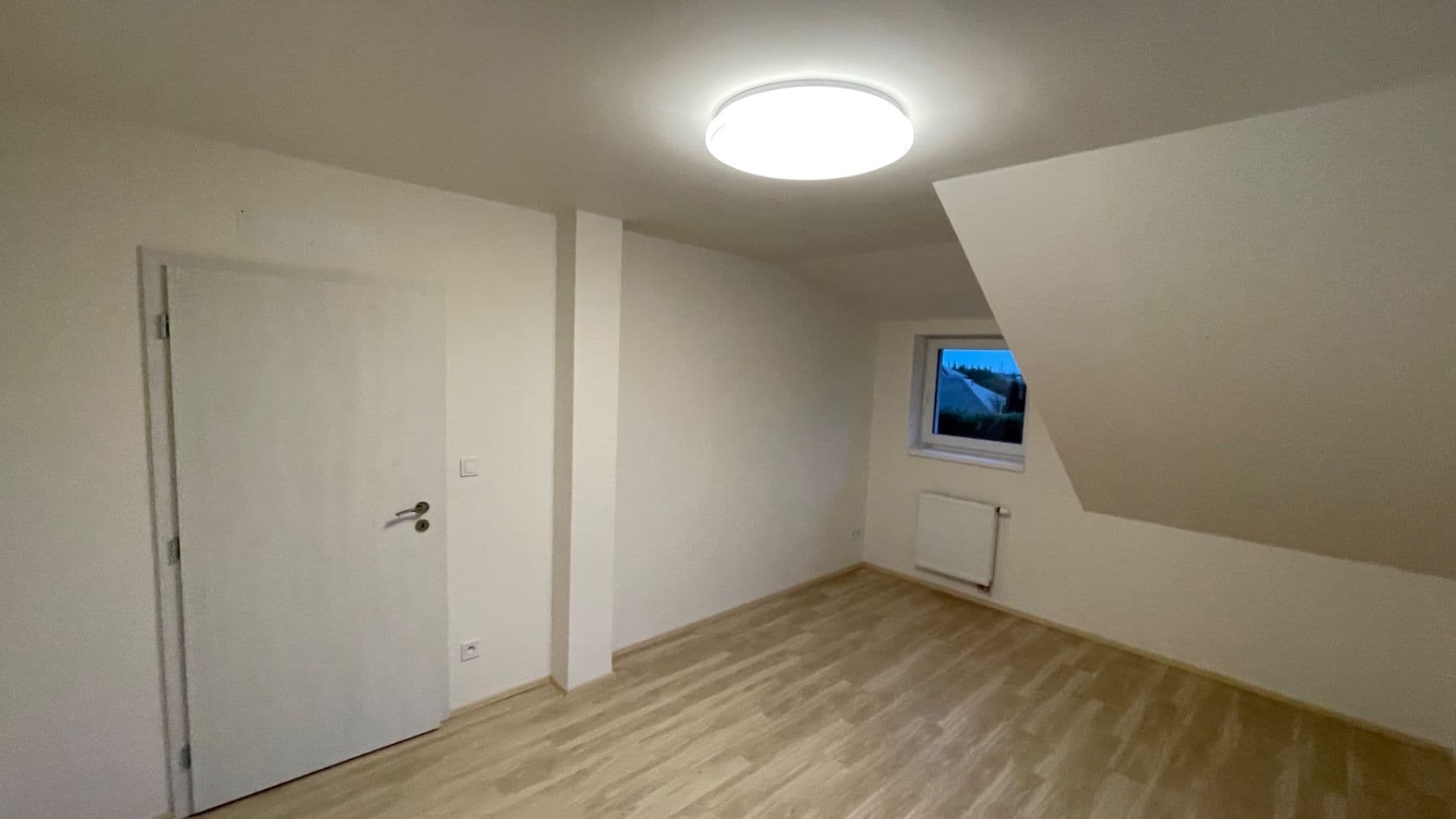 Pronájem domu 120 m², pozemek 700 m², Na Beránku Ⅱ, Ořech, Středočeský kraj Pronájem domu 120 m², pozemek 700 m², Na Beránku Ⅱ, Ořech, Středočeský kraj