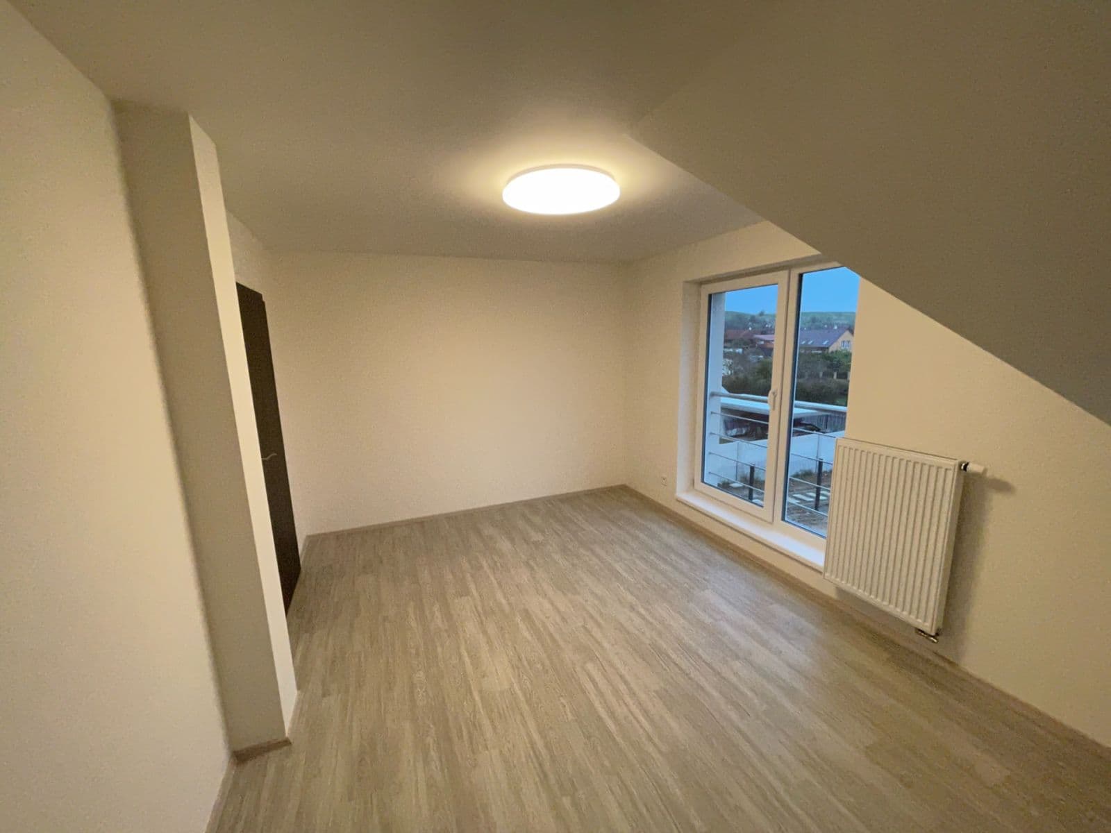 Pronájem domu 120 m², pozemek 700 m², Na Beránku Ⅱ, Ořech, Středočeský kraj Pronájem domu 120 m², pozemek 700 m², Na Beránku Ⅱ, Ořech, Středočeský kraj