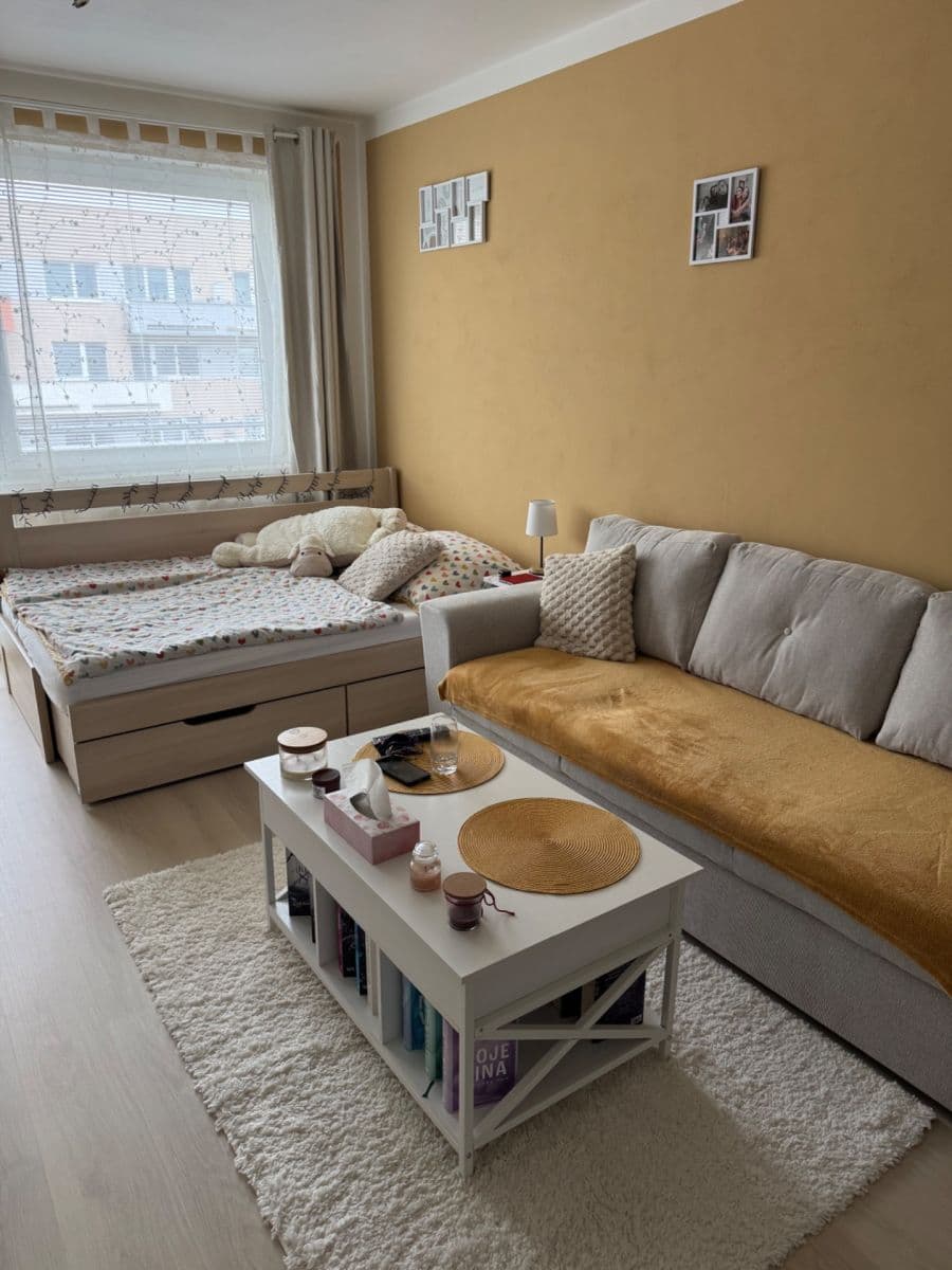 Pronájem bytu 1+kk 34 m², Hornoměcholupská, Praha, Praha Pronájem bytu 1+kk 34 m², Hornoměcholupská, Praha, Praha