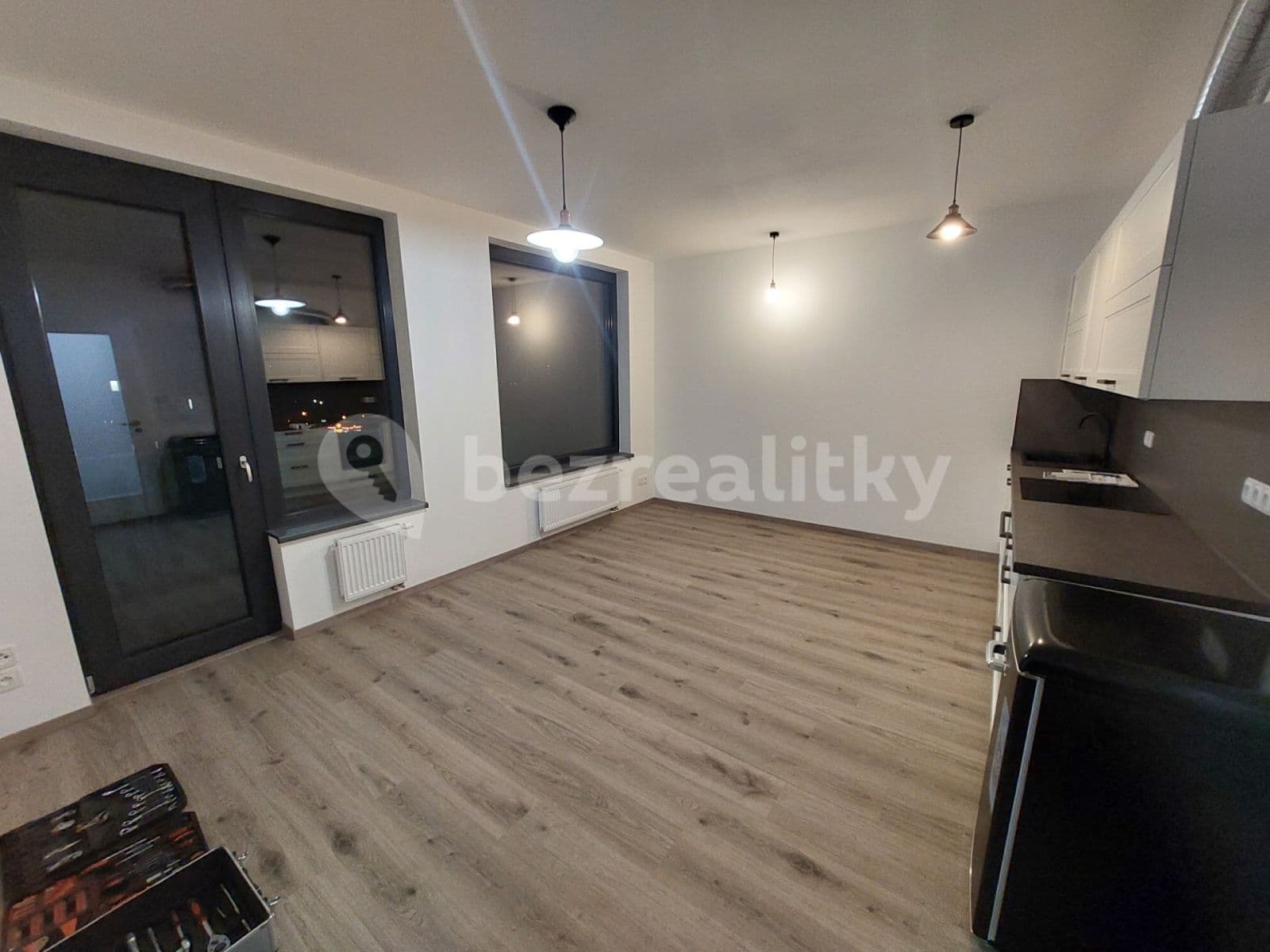 Pronájem bytu 1+kk 32 m², Olgy Havlové, Praha, Praha Pronájem bytu 1+kk 32 m², Olgy Havlové, Praha, Praha
