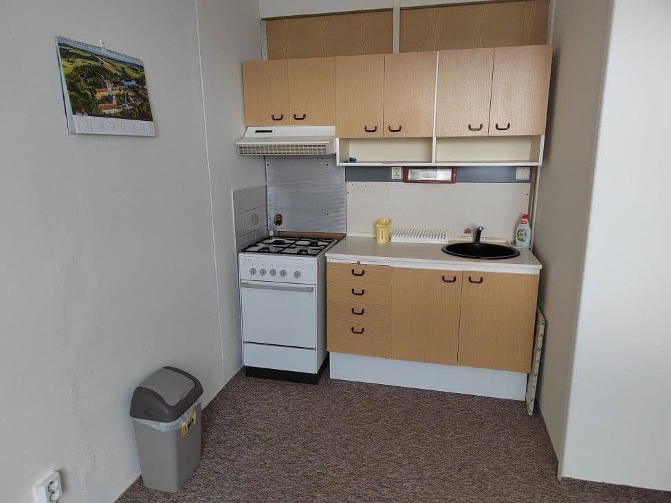 Pronájem bytu 1+1 42 m², Na Větrníku, Chrudim, Pardubický kraj Pronájem bytu 1+1 42 m², Na Větrníku, Chrudim, Pardubický kraj