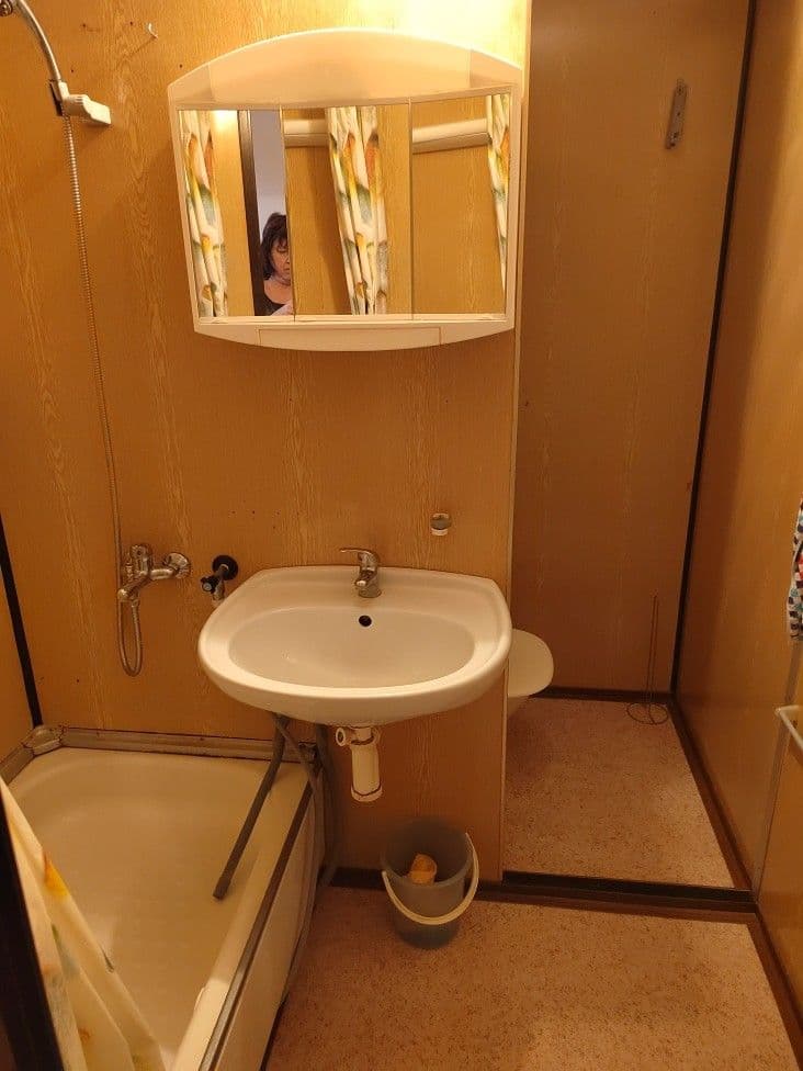 Pronájem bytu 1+1 42 m², Na Větrníku, Chrudim, Pardubický kraj Pronájem bytu 1+1 42 m², Na Větrníku, Chrudim, Pardubický kraj