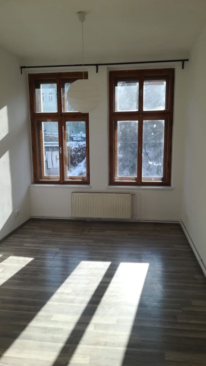Pronájem bytu 2+1 48 m², Husitská, Praha, Praha Pronájem bytu 2+1 48 m², Husitská, Praha, Praha