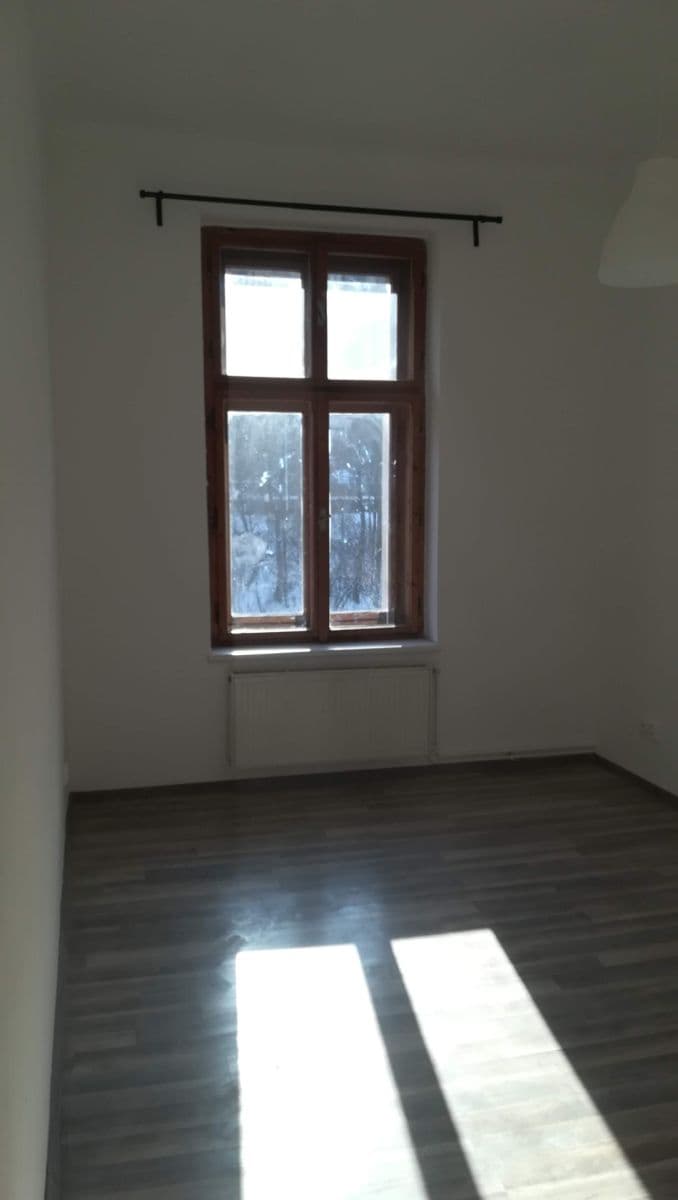 Pronájem bytu 2+1 48 m², Husitská, Praha, Praha Pronájem bytu 2+1 48 m², Husitská, Praha, Praha