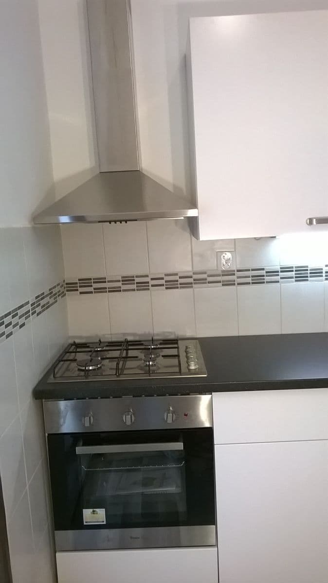 Pronájem bytu 2+1 48 m², Husitská, Praha, Praha Pronájem bytu 2+1 48 m², Husitská, Praha, Praha