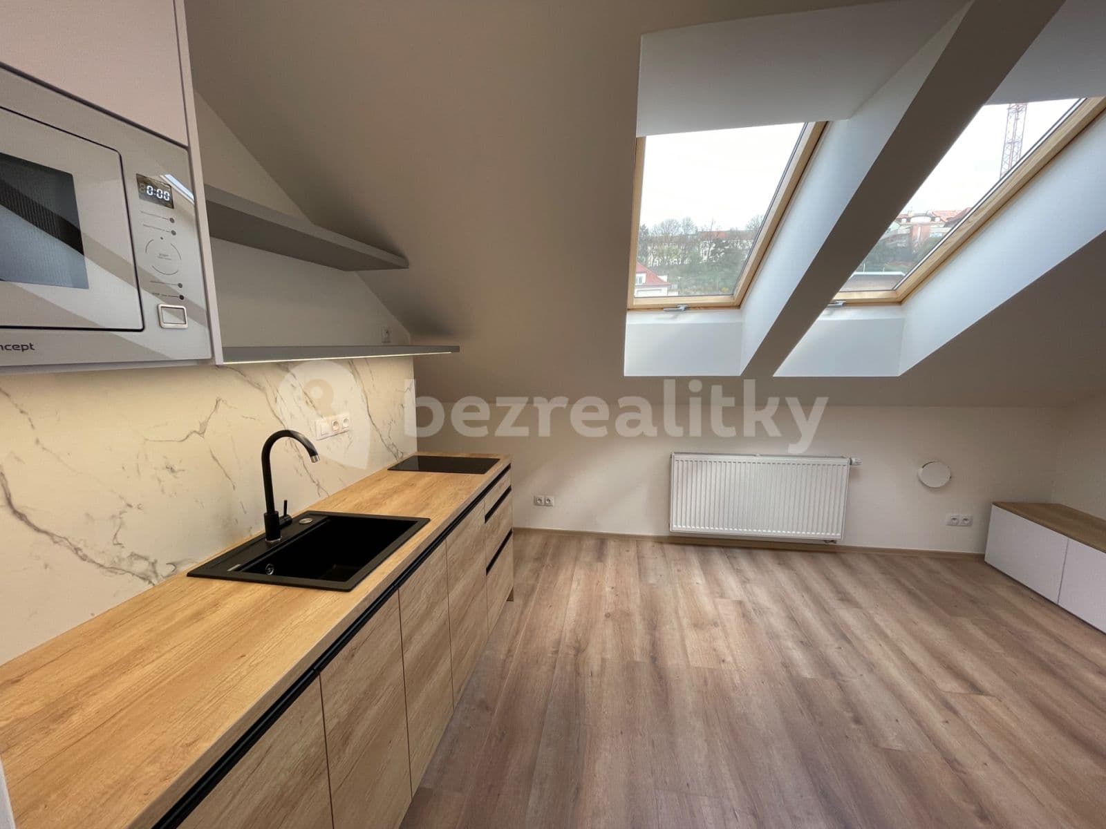 Pronájem bytu 1+kk 28 m², Sinkulova, Praha, Praha Pronájem bytu 1+kk 28 m², Sinkulova, Praha, Praha