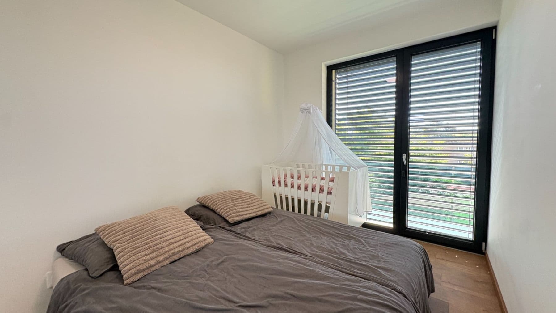 Pronájem bytu 2+kk 59 m², Pálenecká, Hradec Králové, Královéhradecký kraj Pronájem bytu 2+kk 59 m², Pálenecká, Hradec Králové, Královéhradecký kraj