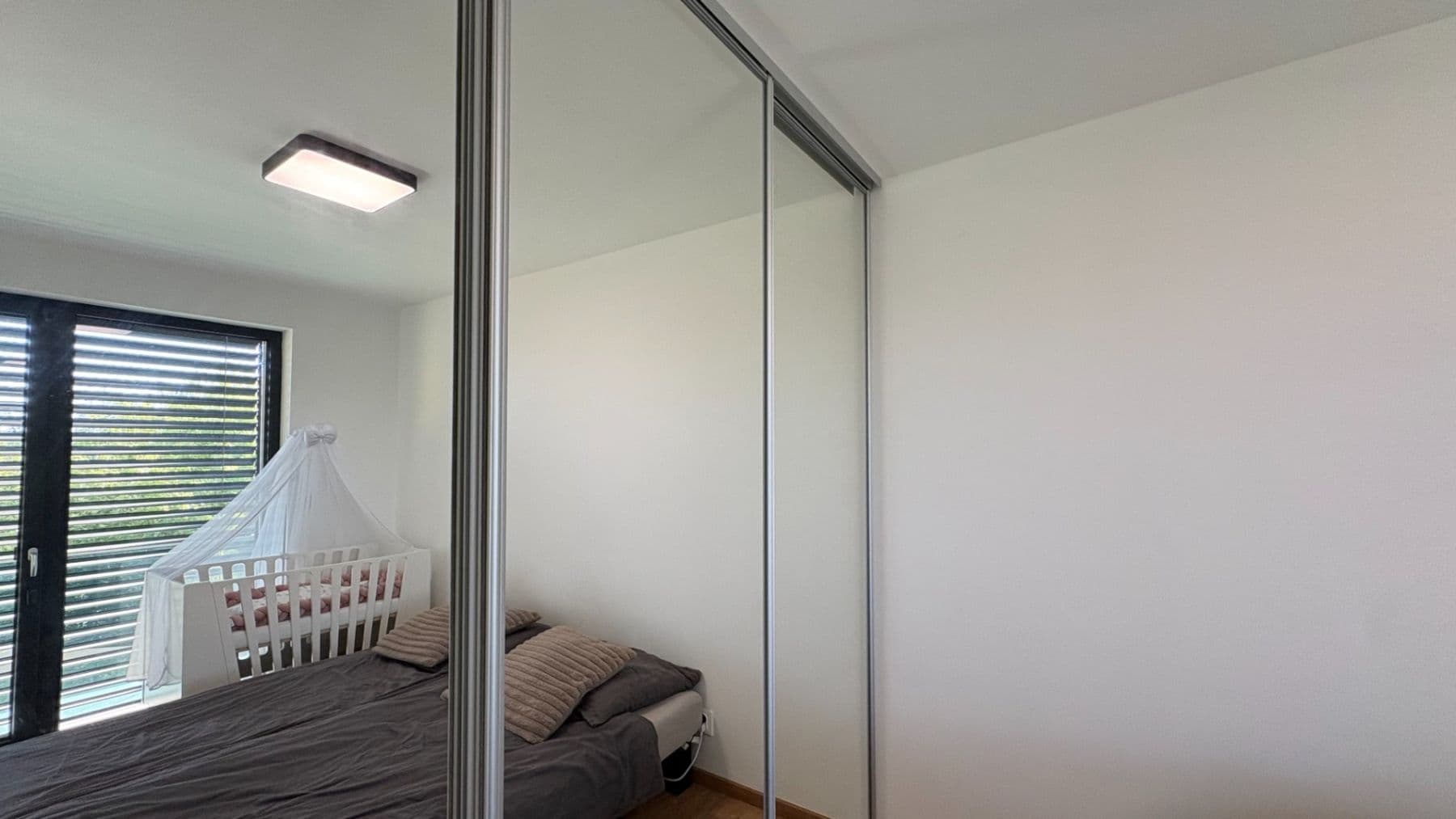 Pronájem bytu 2+kk 59 m², Pálenecká, Hradec Králové, Královéhradecký kraj Pronájem bytu 2+kk 59 m², Pálenecká, Hradec Králové, Královéhradecký kraj