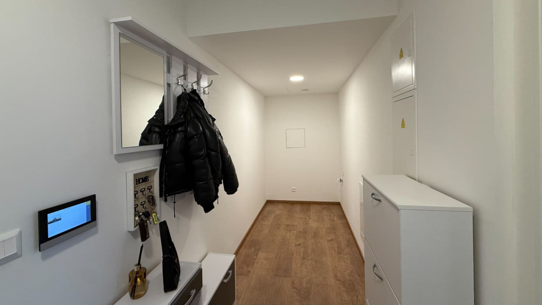 Pronájem bytu 2+kk 59 m², Pálenecká, Hradec Králové, Královéhradecký kraj Pronájem bytu 2+kk 59 m², Pálenecká, Hradec Králové, Královéhradecký kraj