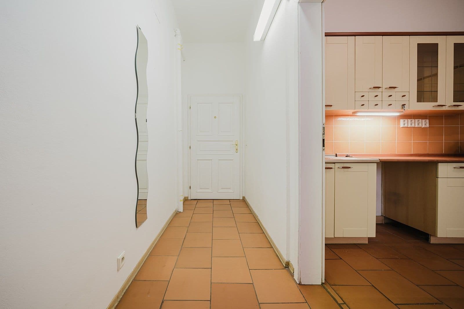 Pronájem bytu 1+1 63 m², Malostranské náměstí, Praha, Praha Pronájem bytu 1+1 63 m², Malostranské náměstí, Praha, Praha