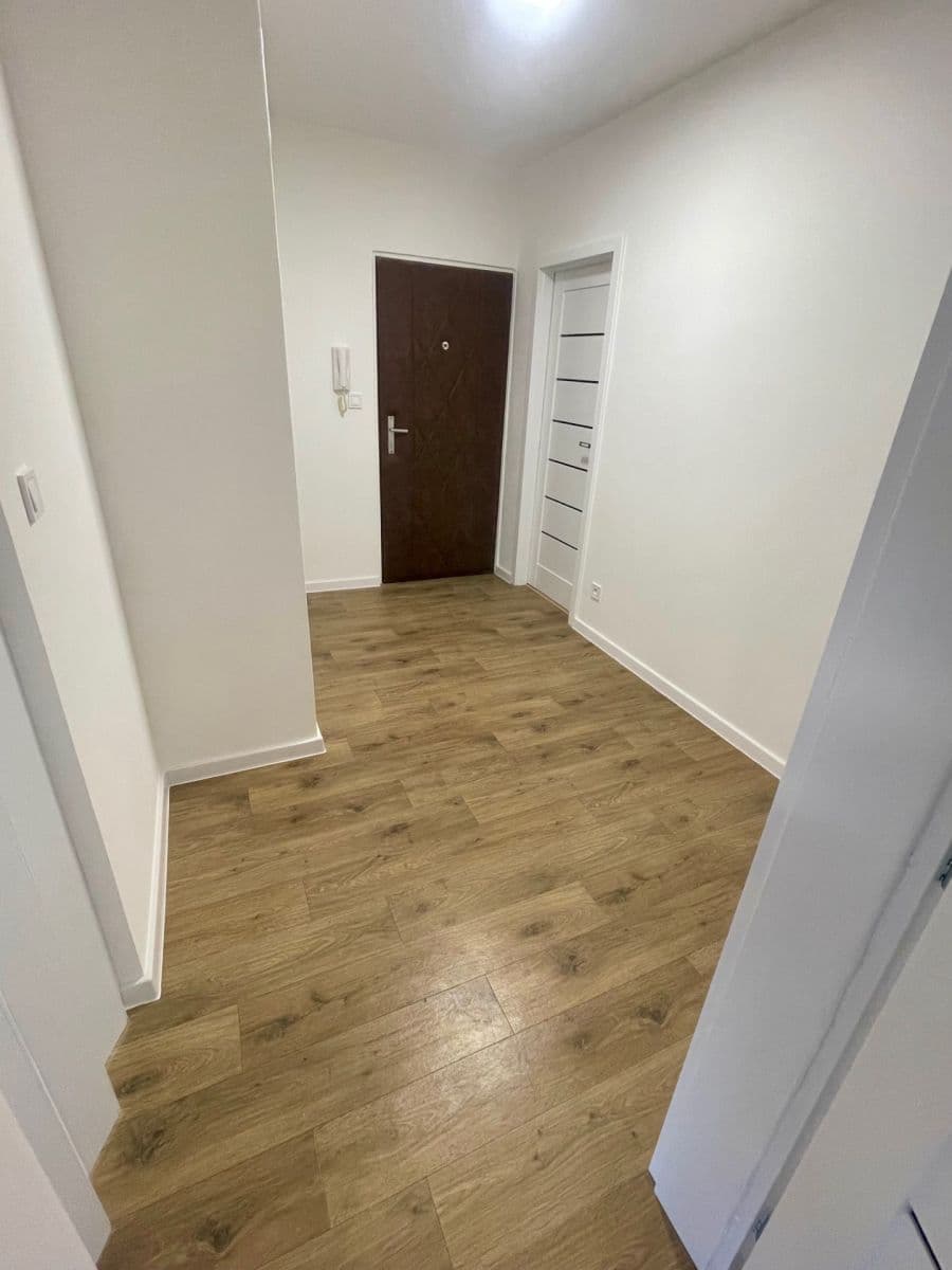 Pronájem bytu 2+1 52 m², Mikulášská, Aš, Karlovarský kraj Pronájem bytu 2+1 52 m², Mikulášská, Aš, Karlovarský kraj
