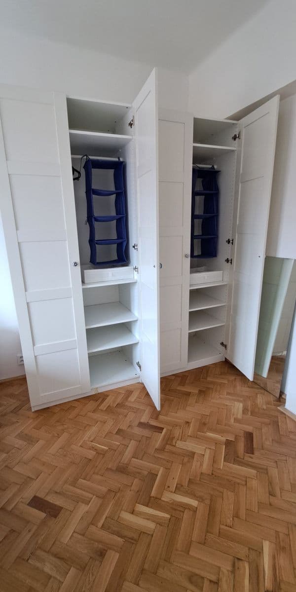 Pronájem bytu 2+1 44 m², Mikuláše z Husi, Praha, Praha Pronájem bytu 2+1 44 m², Mikuláše z Husi, Praha, Praha