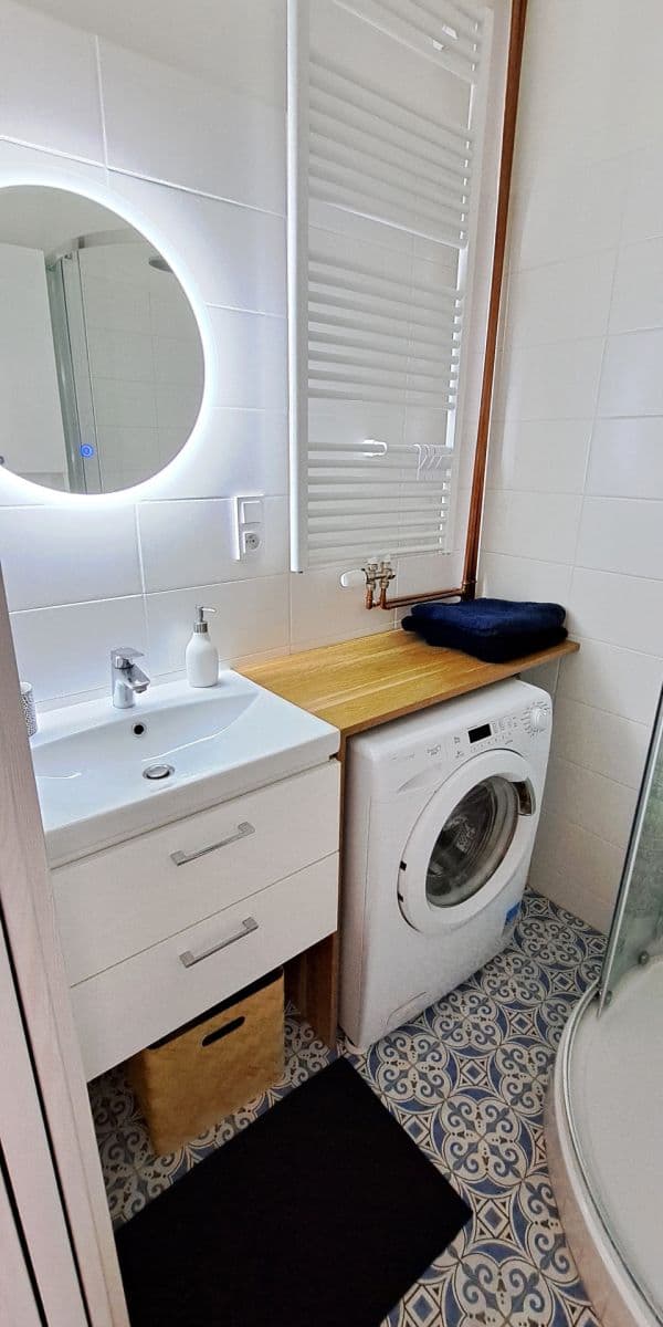 Pronájem bytu 2+1 44 m², Mikuláše z Husi, Praha, Praha Pronájem bytu 2+1 44 m², Mikuláše z Husi, Praha, Praha