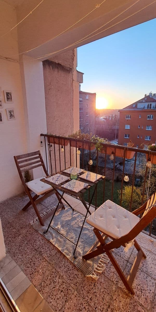 Pronájem bytu 2+1 44 m², Mikuláše z Husi, Praha, Praha Pronájem bytu 2+1 44 m², Mikuláše z Husi, Praha, Praha