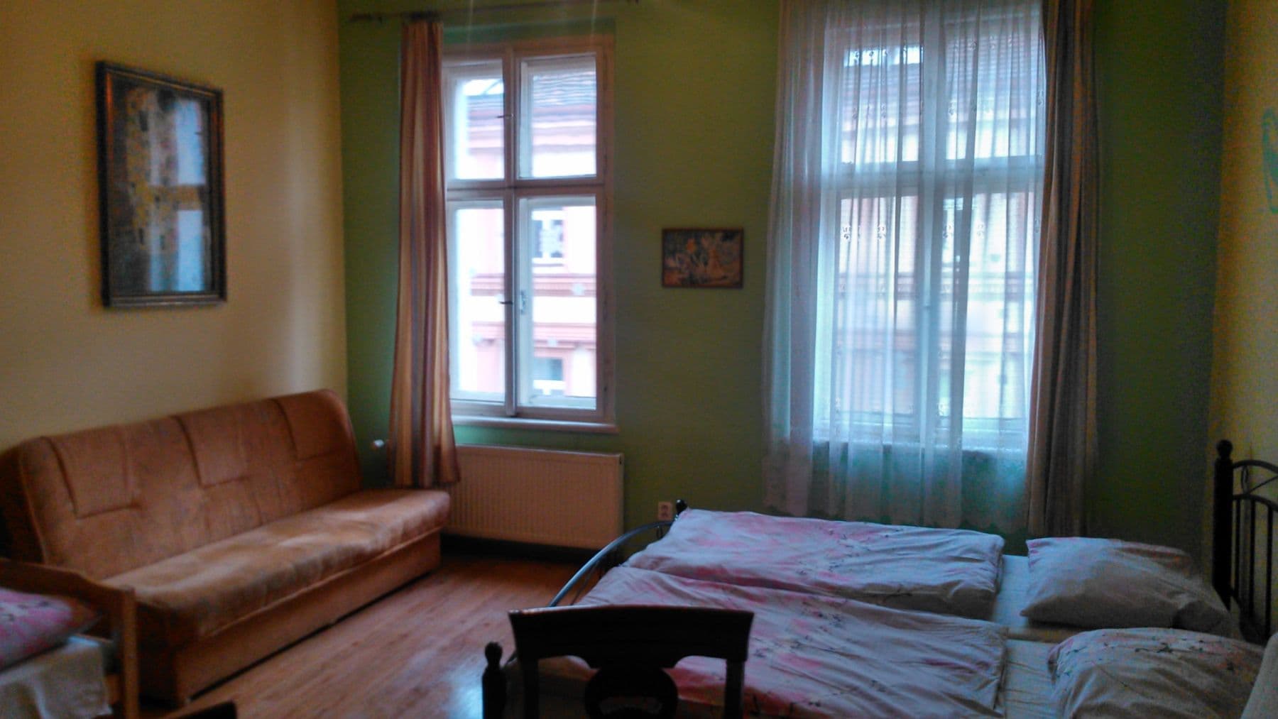 Pronájem bytu 42 m², Orebitská, Praha, Praha Pronájem bytu 42 m², Orebitská, Praha, Praha