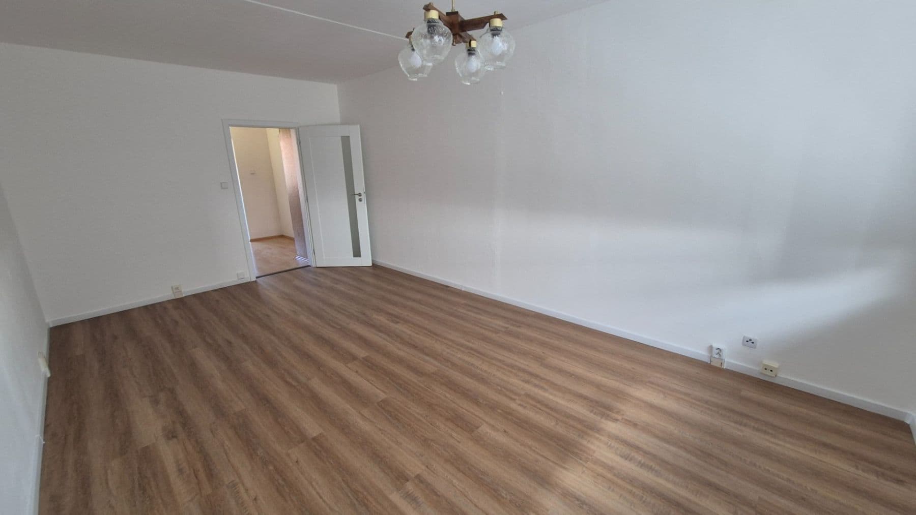 Pronájem bytu 3+1 79 m², Kpt. Stránského, Praha, Praha Pronájem bytu 3+1 79 m², Kpt. Stránského, Praha, Praha