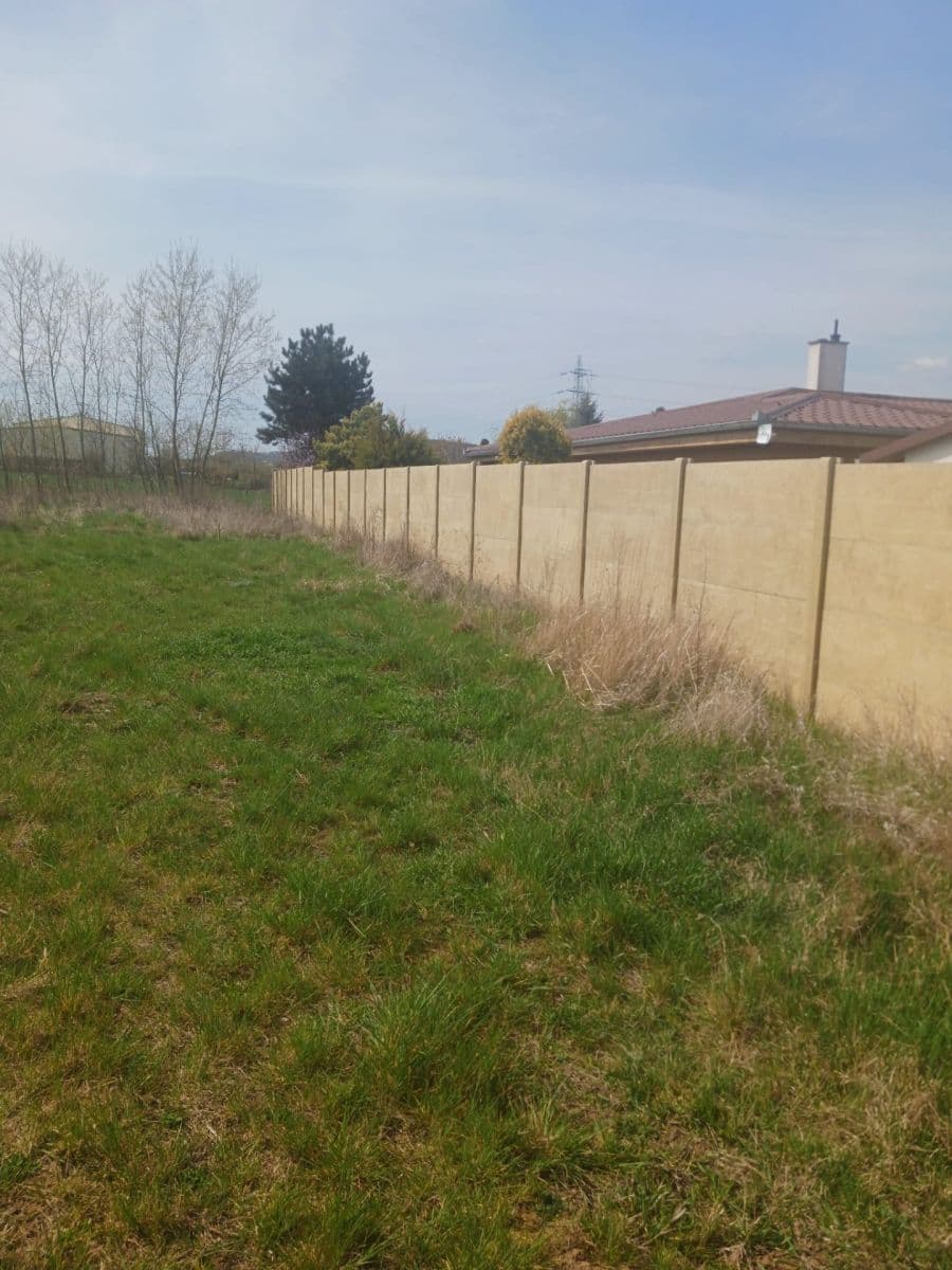 Prodej pozemku 800 m², Bavoryně, Středočeský kraj Prodej pozemku 800 m², Bavoryně, Středočeský kraj