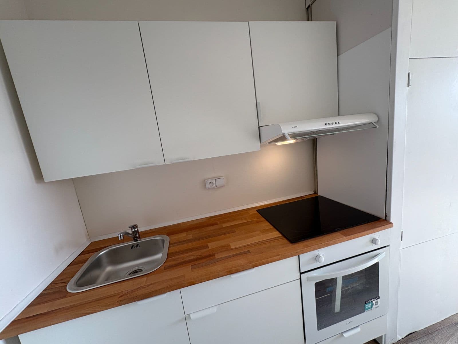 Pronájem bytu 2+kk 46 m², Bajkonurská, Praha, Praha Pronájem bytu 2+kk 46 m², Bajkonurská, Praha, Praha