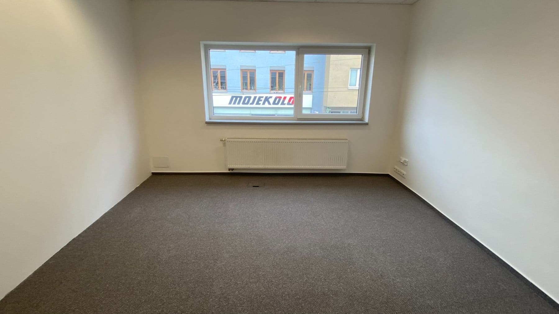 Pronájem kanceláře 97 m², Minská, Brno, Jihomoravský kraj Pronájem kanceláře 97 m², Minská, Brno, Jihomoravský kraj