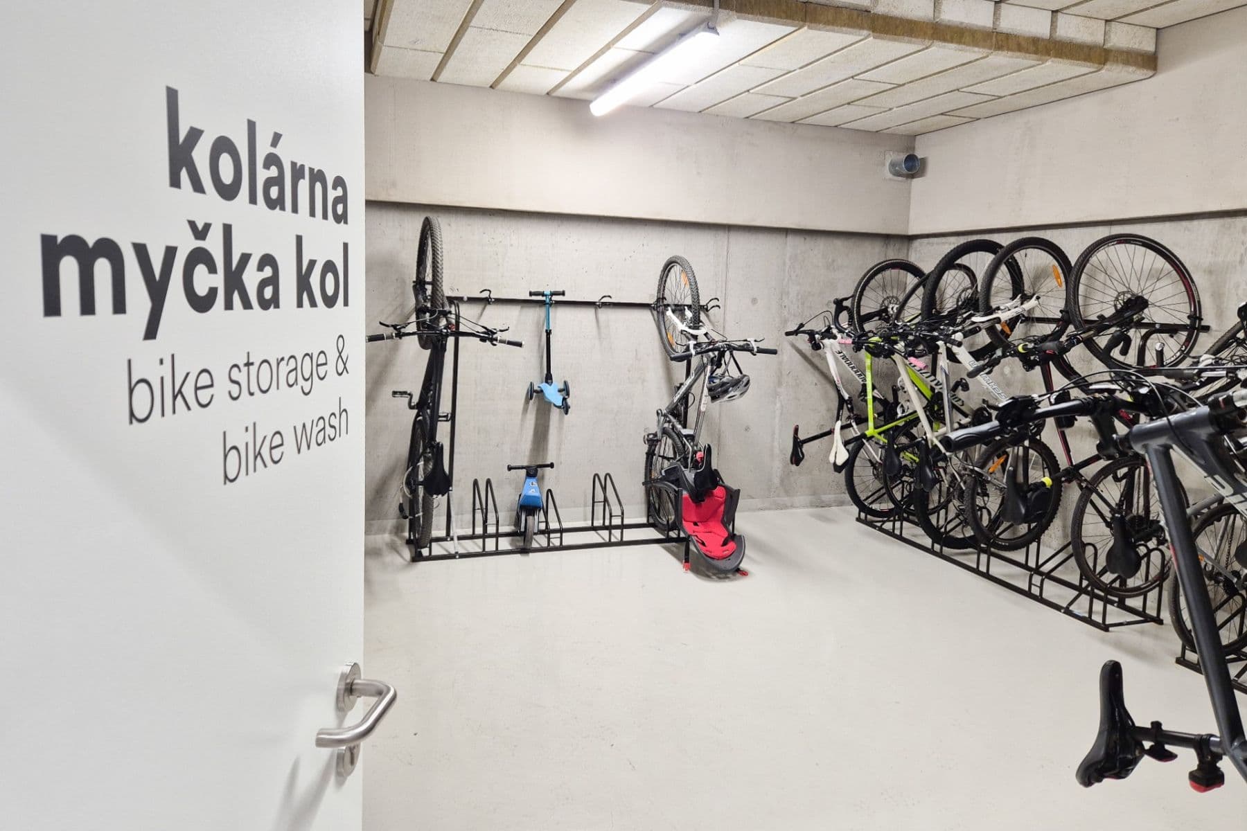 Pronájem bytu 2+kk 52 m², Kolmanova, Praha, Praha Pronájem bytu 2+kk 52 m², Kolmanova, Praha, Praha