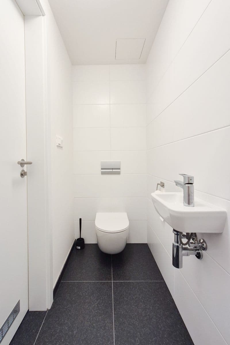 Pronájem bytu 2+kk 52 m², Kolmanova, Praha, Praha Pronájem bytu 2+kk 52 m², Kolmanova, Praha, Praha