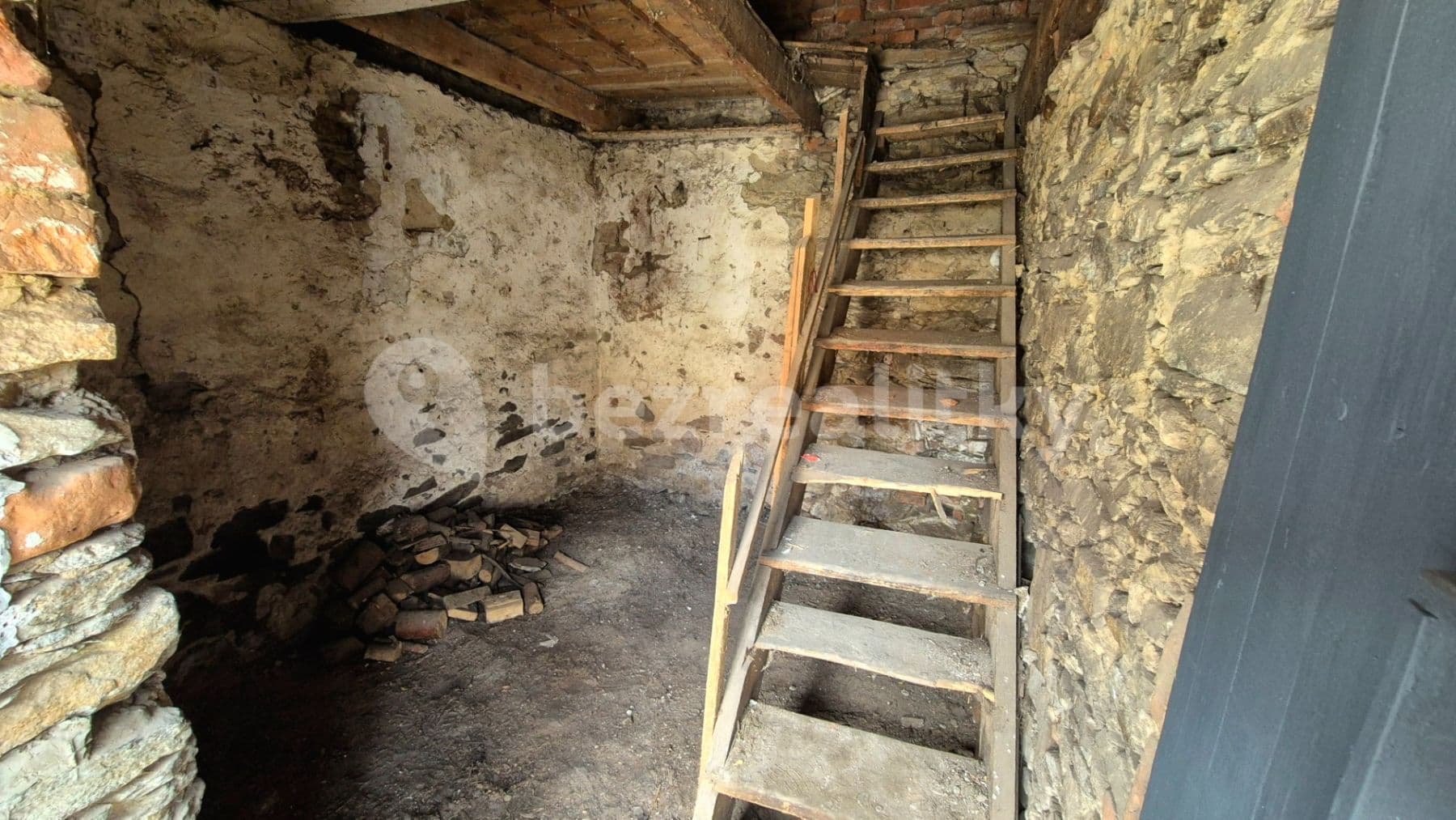 Prodej domu 83 m², pozemek 144 m², Myslkovice, Jihočeský kraj Prodej domu 83 m², pozemek 144 m², Myslkovice, Jihočeský kraj