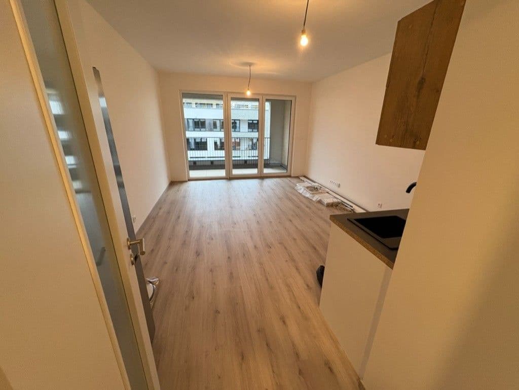 Pronájem bytu 1+kk 34 m², Poděbradská, Praha, Praha Pronájem bytu 1+kk 34 m², Poděbradská, Praha, Praha