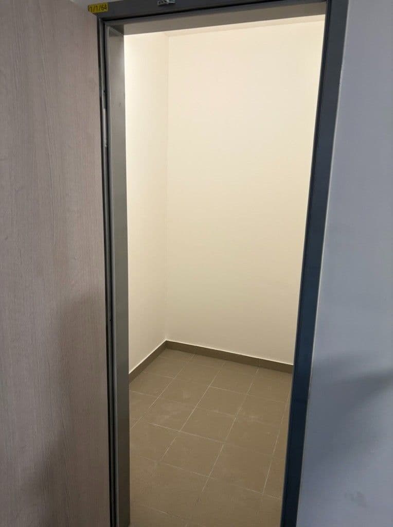 Pronájem bytu 1+kk 34 m², Poděbradská, Praha, Praha Pronájem bytu 1+kk 34 m², Poděbradská, Praha, Praha