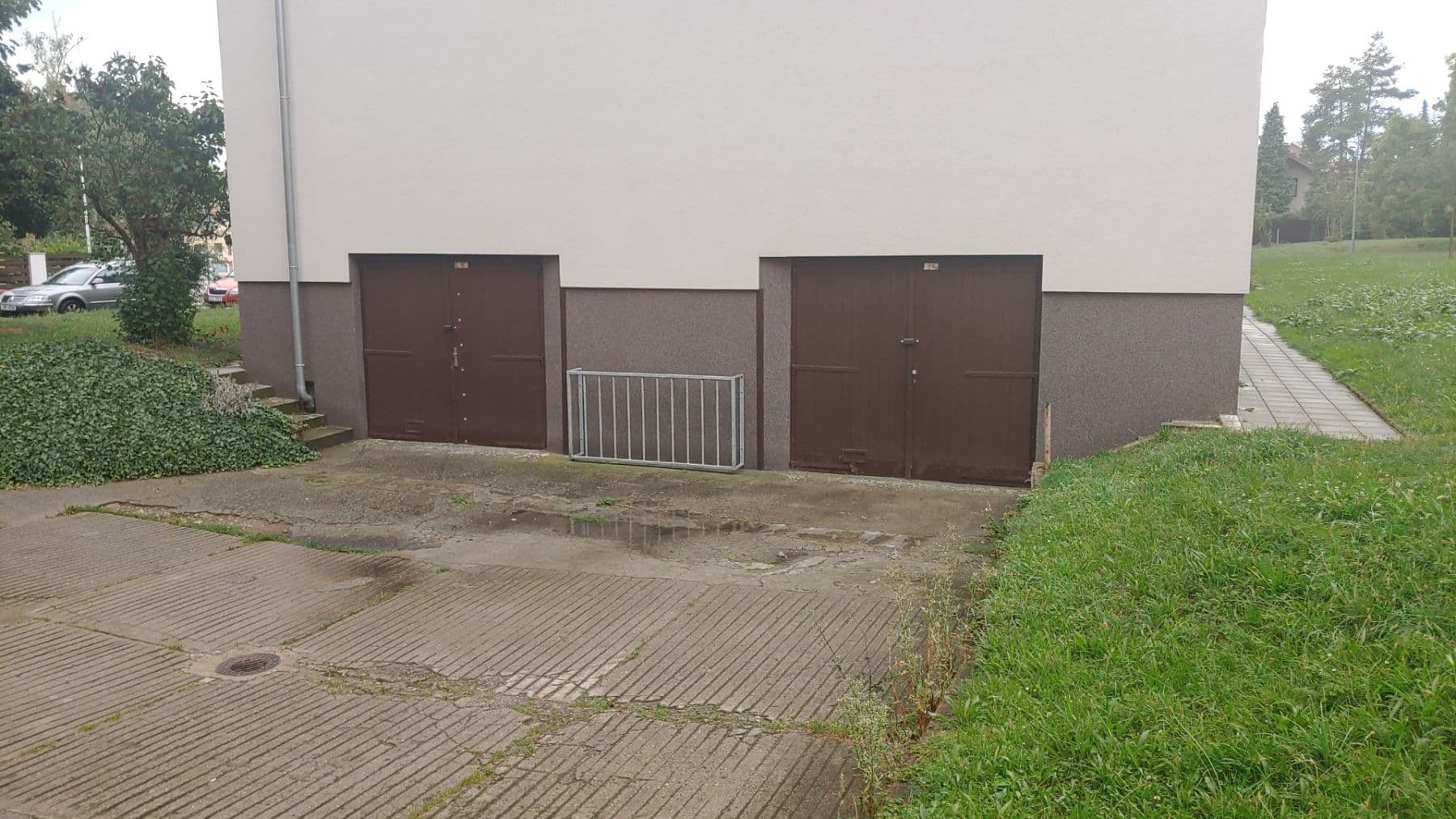 Pronájem nebytového prostoru 40 m², Sadská, Praha, Praha Pronájem nebytového prostoru 40 m², Sadská, Praha, Praha