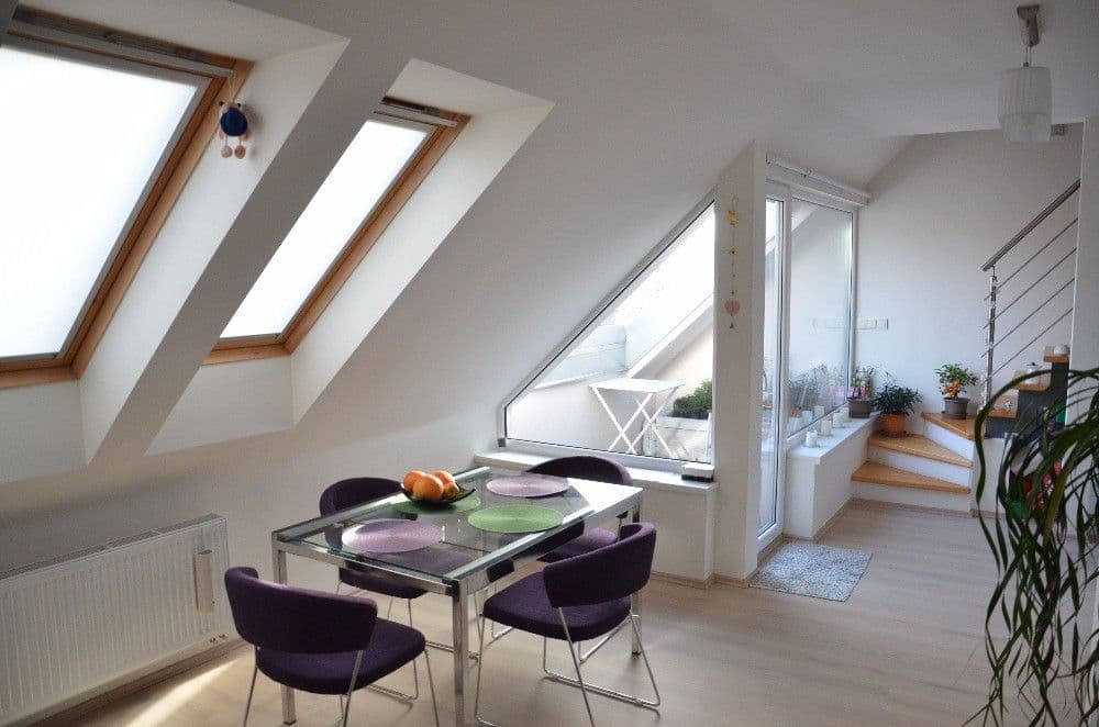 Pronájem bytu 2+kk 54 m², Kounicova, Brno, Jihomoravský kraj Pronájem bytu 2+kk 54 m², Kounicova, Brno, Jihomoravský kraj