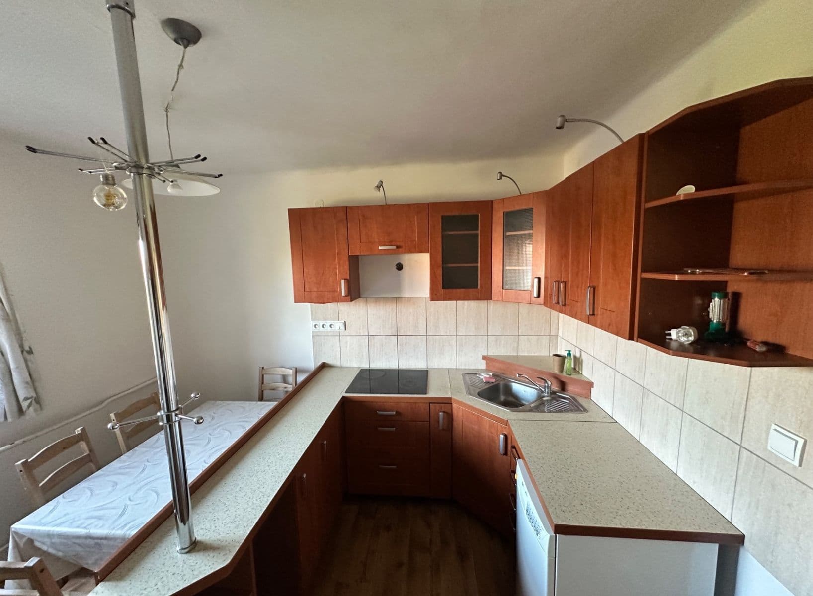 Prodej domu 226 m², pozemek 1.000 m², Štíhlice, Středočeský kraj Prodej domu 226 m², pozemek 1.000 m², Štíhlice, Středočeský kraj