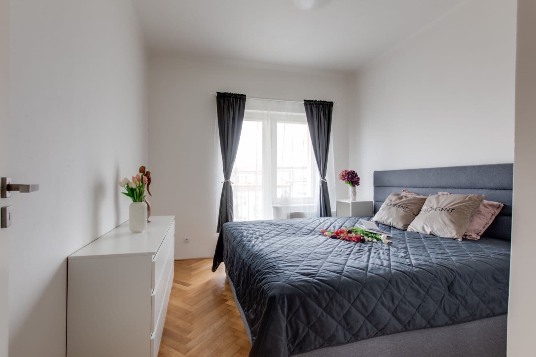 Pronájem bytu 3+kk 72 m², U Hranic, Praha, Praha Pronájem bytu 3+kk 72 m², U Hranic, Praha, Praha