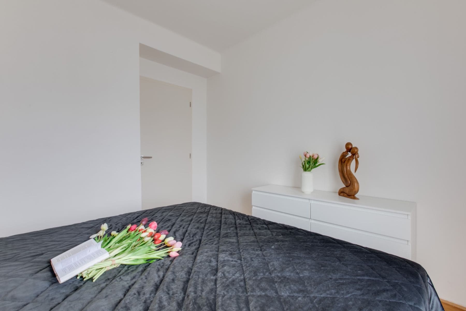 Pronájem bytu 3+kk 72 m², U Hranic, Praha, Praha Pronájem bytu 3+kk 72 m², U Hranic, Praha, Praha