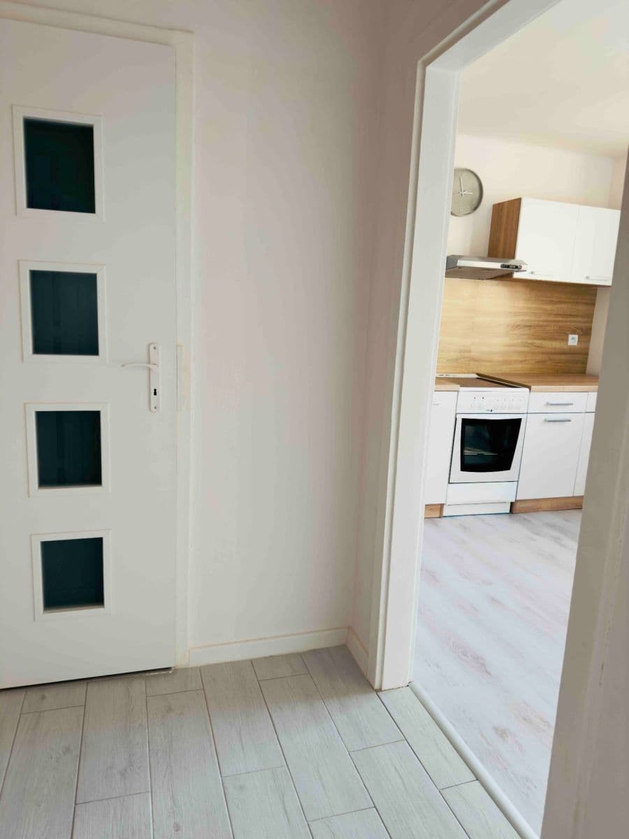 Prodej bytu 1+1 30 m², Moskevské náměstí, Teplice, Ústecký kraj Prodej bytu 1+1 30 m², Moskevské náměstí, Teplice, Ústecký kraj