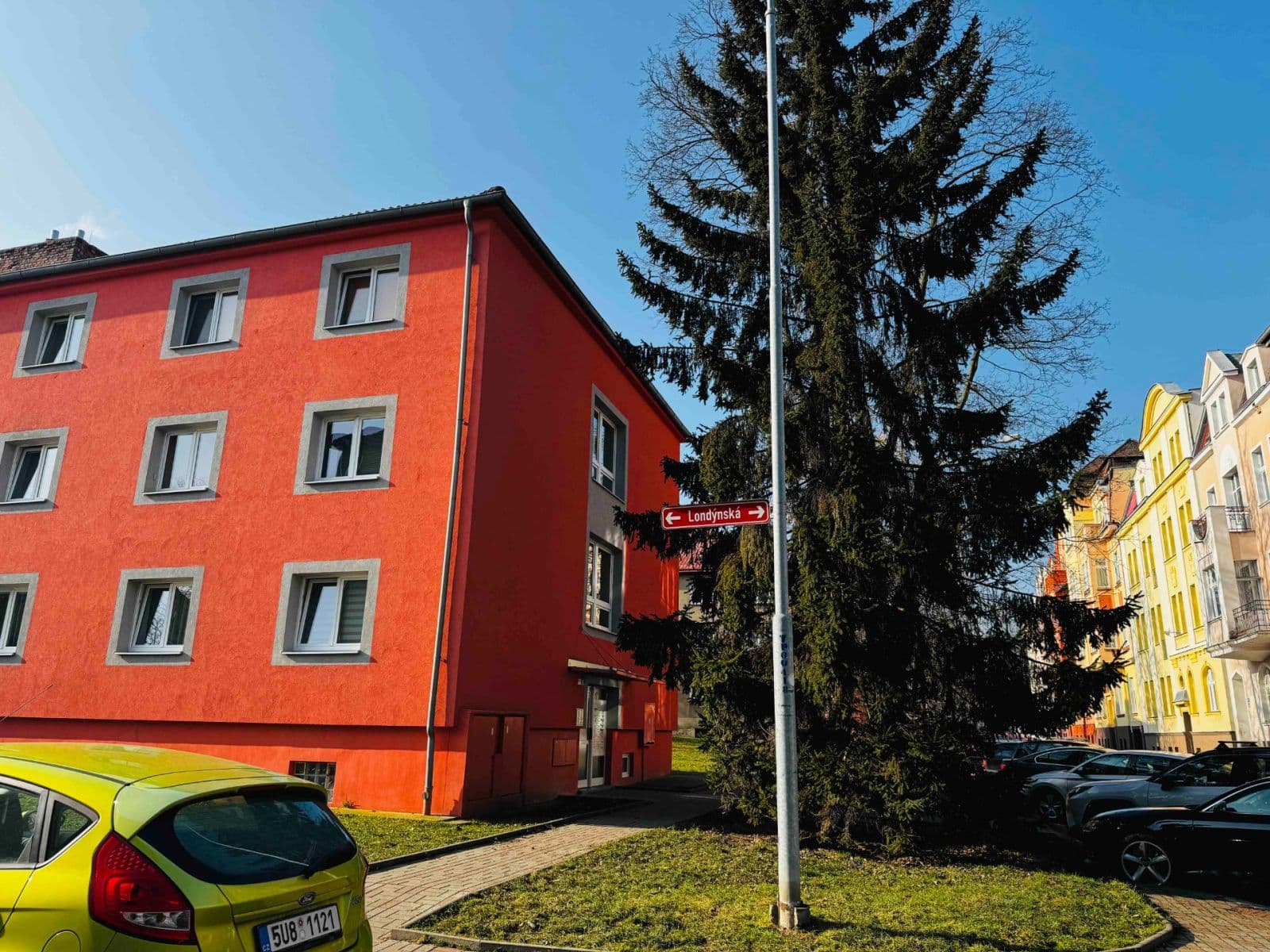 Prodej bytu 1+1 30 m², Moskevské náměstí, Teplice, Ústecký kraj Prodej bytu 1+1 30 m², Moskevské náměstí, Teplice, Ústecký kraj