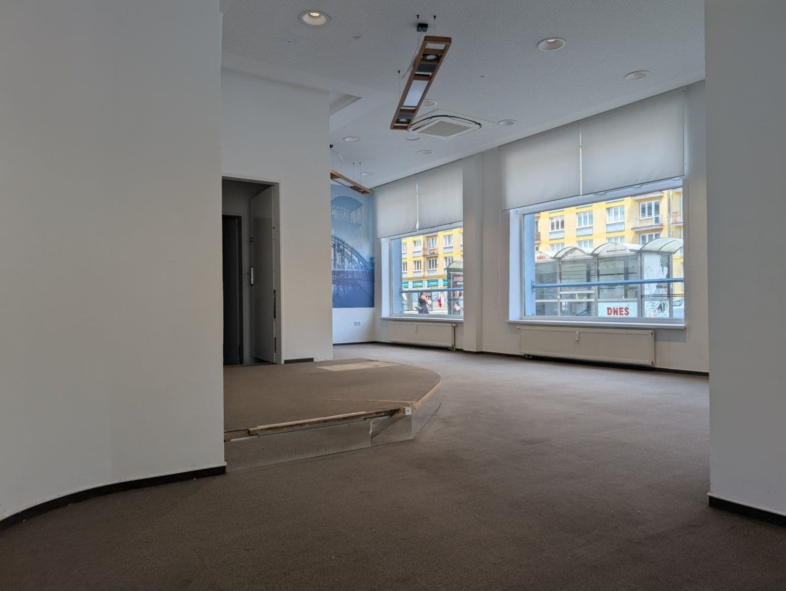 Pronájem nebytového prostoru 141 m², tř. Osvobození, Karviná, Moravskoslezský kraj Pronájem nebytového prostoru 141 m², tř. Osvobození, Karviná, Moravskoslezský kraj