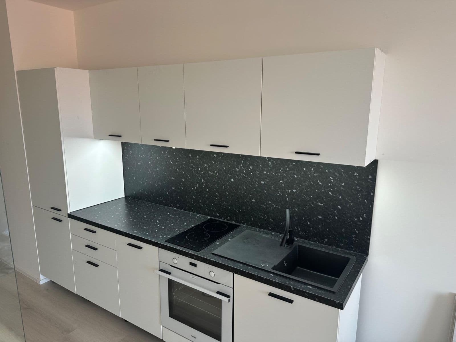 Pronájem bytu 1+kk 38 m², Dornych, Brno, Jihomoravský kraj Pronájem bytu 1+kk 38 m², Dornych, Brno, Jihomoravský kraj