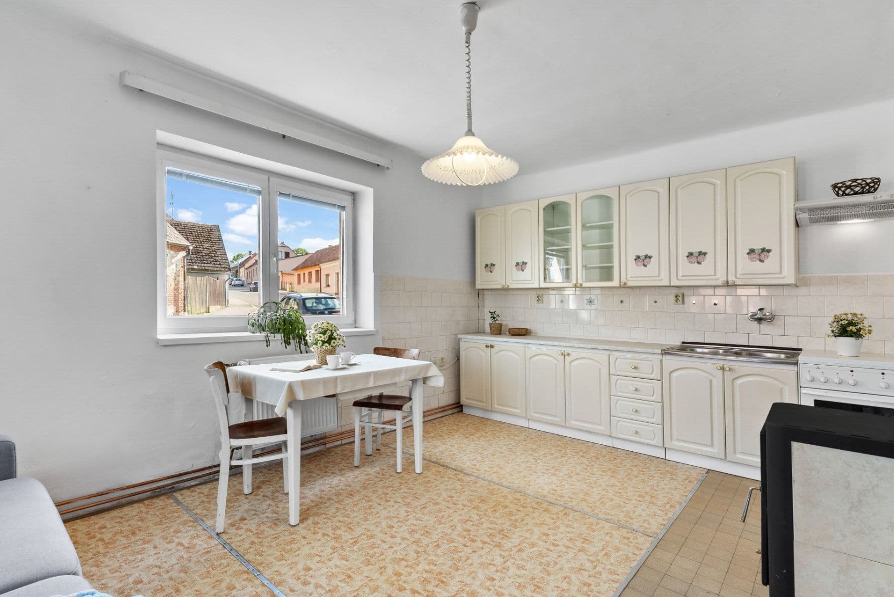 Prodej domu 277 m², pozemek 373 m², Komenského, Libáň, Královéhradecký kraj Prodej domu 277 m², pozemek 373 m², Komenského, Libáň, Královéhradecký kraj