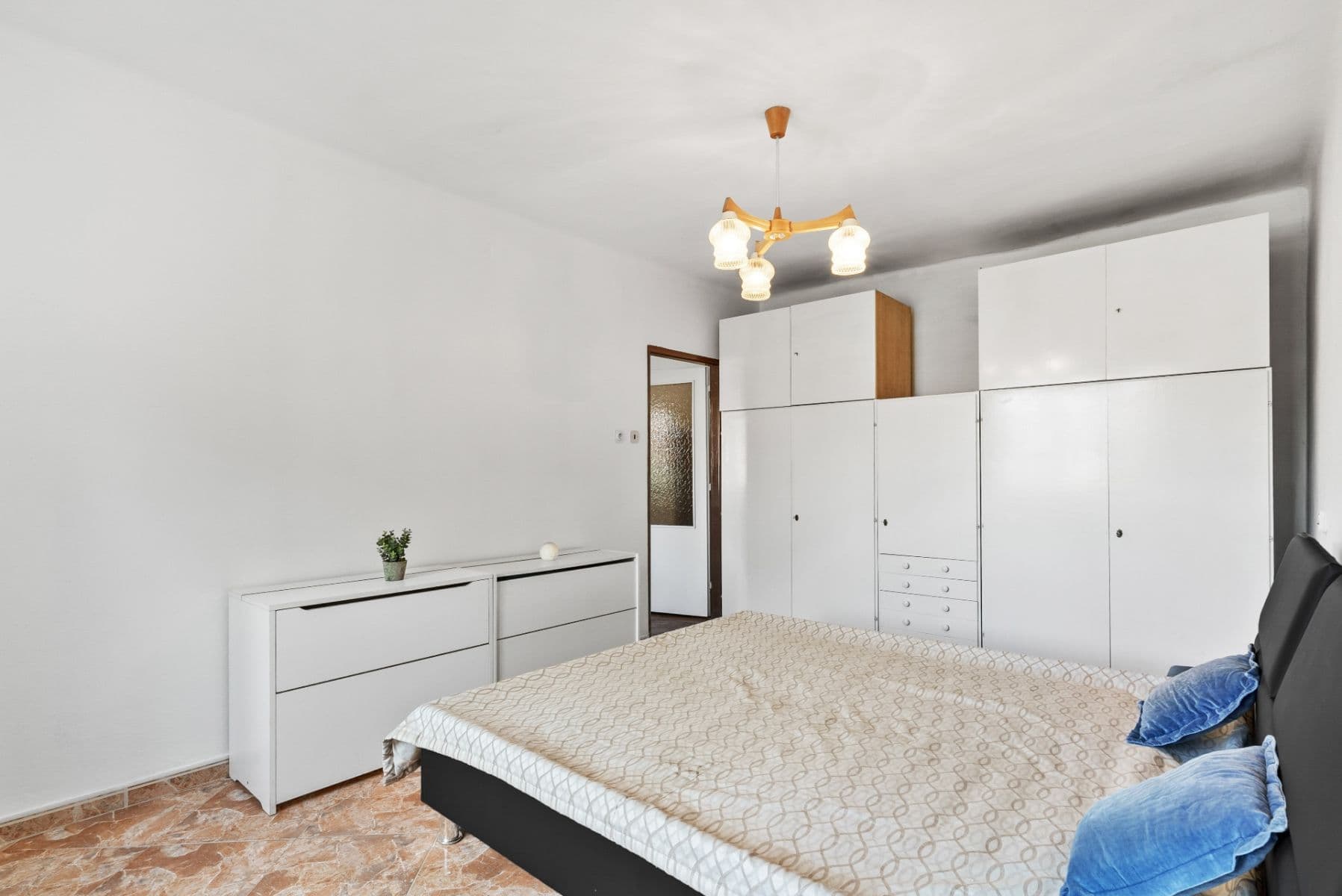 Prodej domu 277 m², pozemek 373 m², Komenského, Libáň, Královéhradecký kraj Prodej domu 277 m², pozemek 373 m², Komenského, Libáň, Královéhradecký kraj