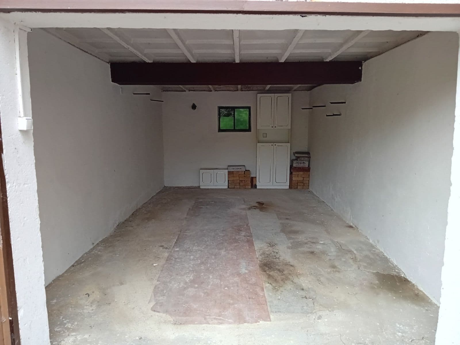 Pronájem garáže 22 m², Na Šutce, Praha, Praha Pronájem garáže 22 m², Na Šutce, Praha, Praha