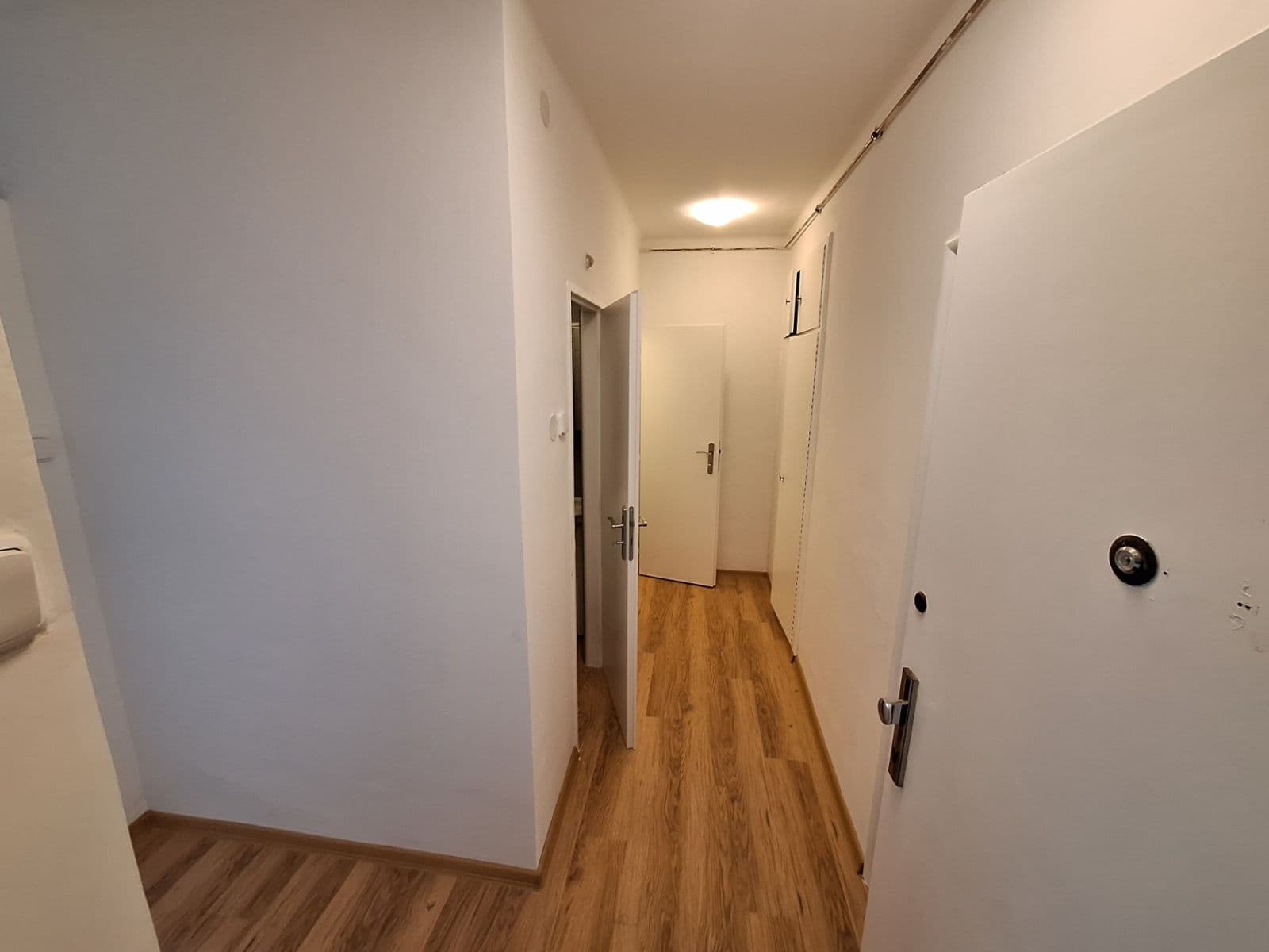 Pronájem bytu 2+1 57 m², Naskové, Praha, Praha Pronájem bytu 2+1 57 m², Naskové, Praha, Praha